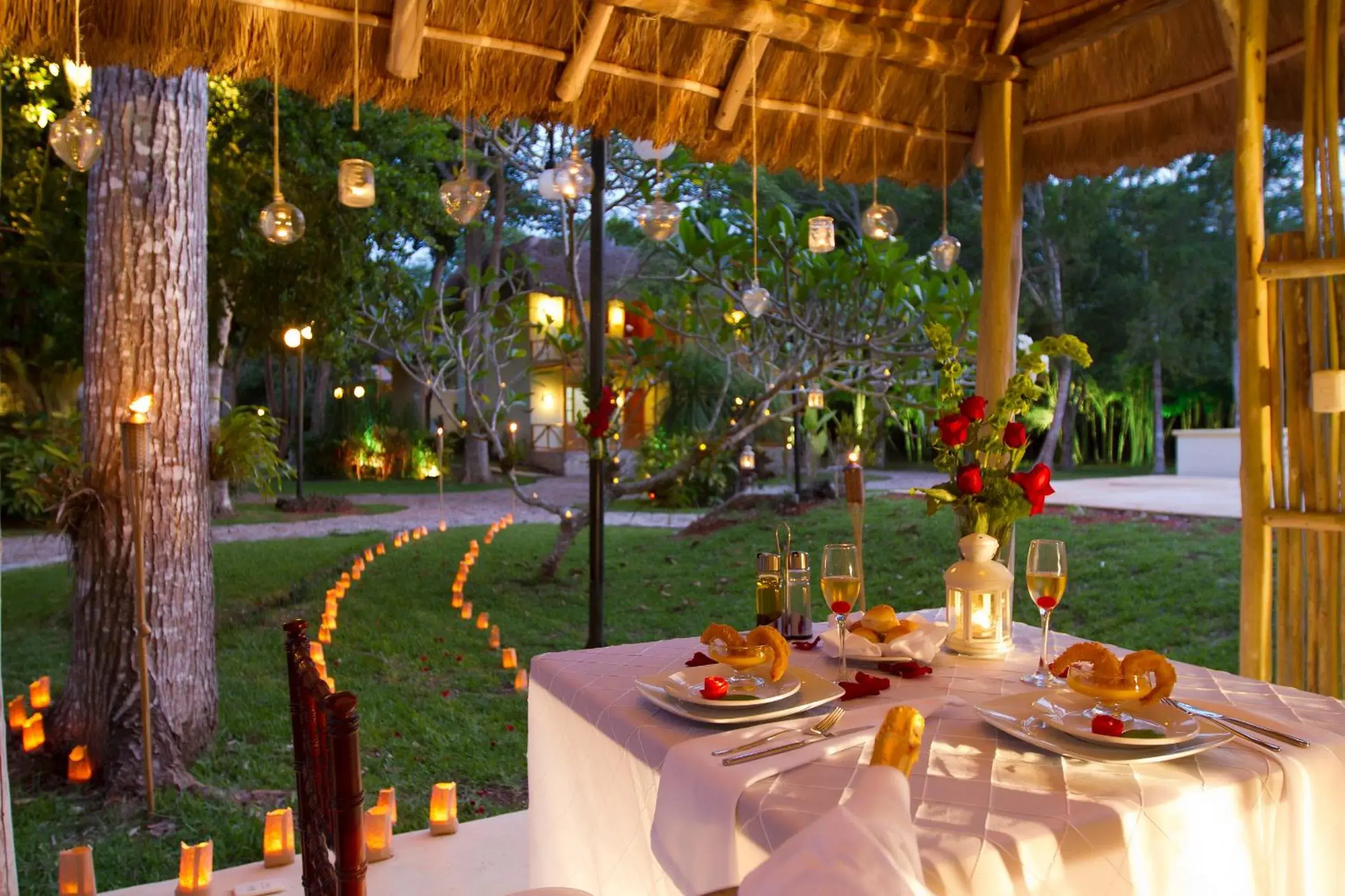 Food and drinks in hotel villas chicanna Food and drinks in hotel villas chicanna