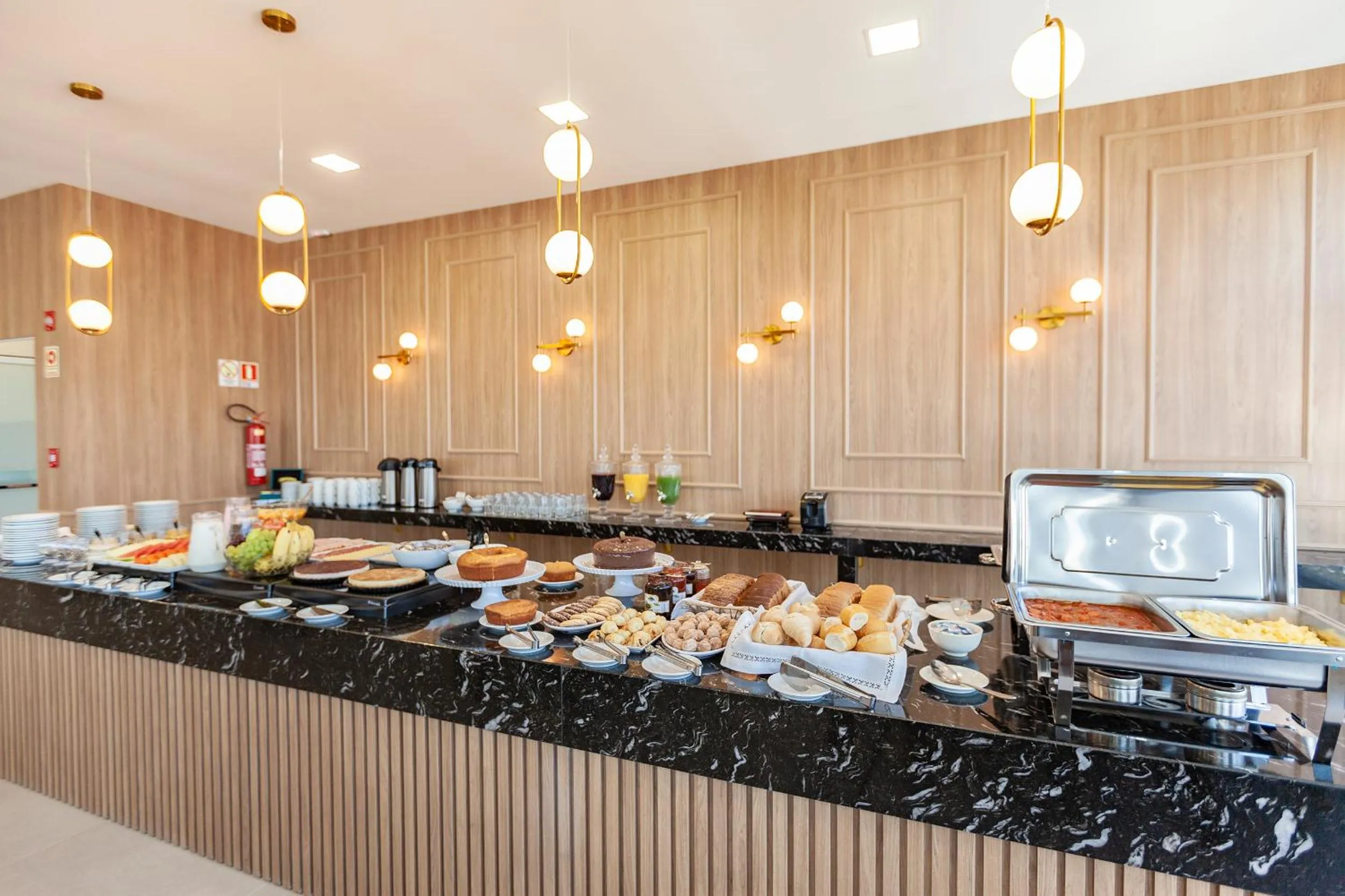 Breakfast in Tri Hotel Executive Osório