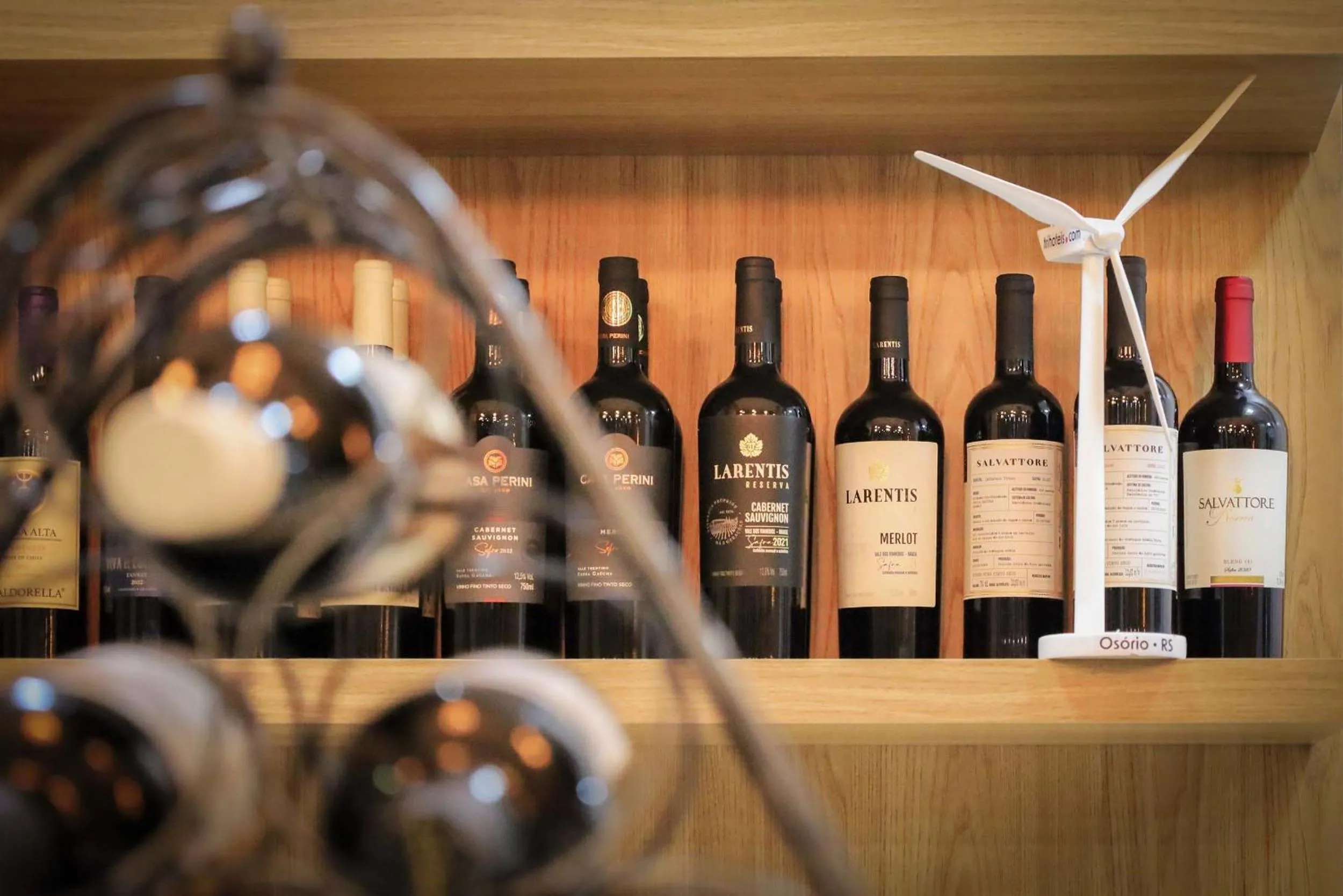 Restaurant/places to eat in Tri Hotel Executive Osório