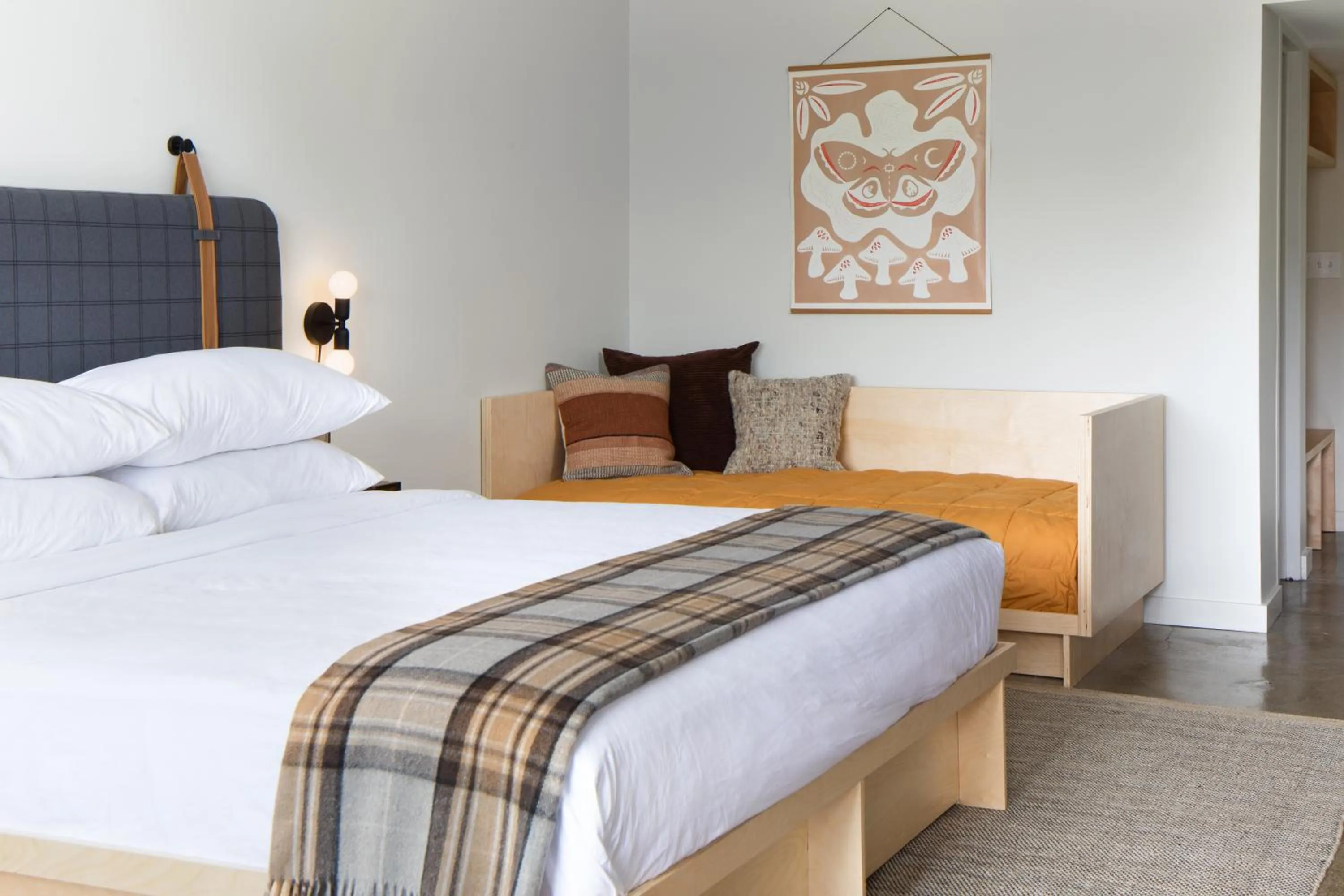 Bedroom, Bed in Rhode's Motor Lodge