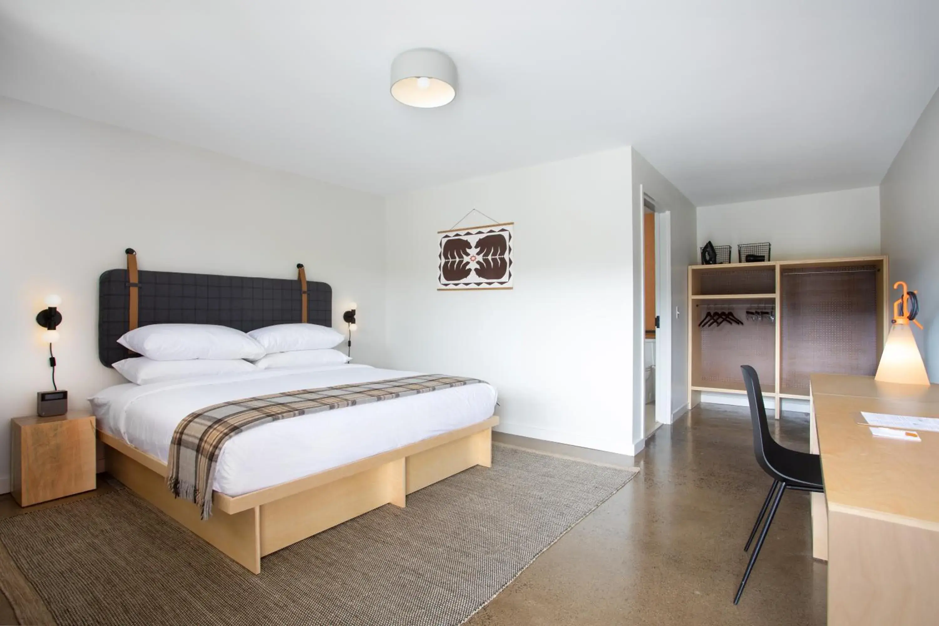 Bedroom, Bed in Rhode's Motor Lodge Bedroom, Bed in Rhode's Motor Lodge