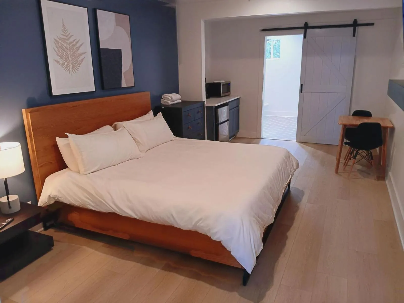 Bed in Five10 Orange Street Hotel - Hot Springs