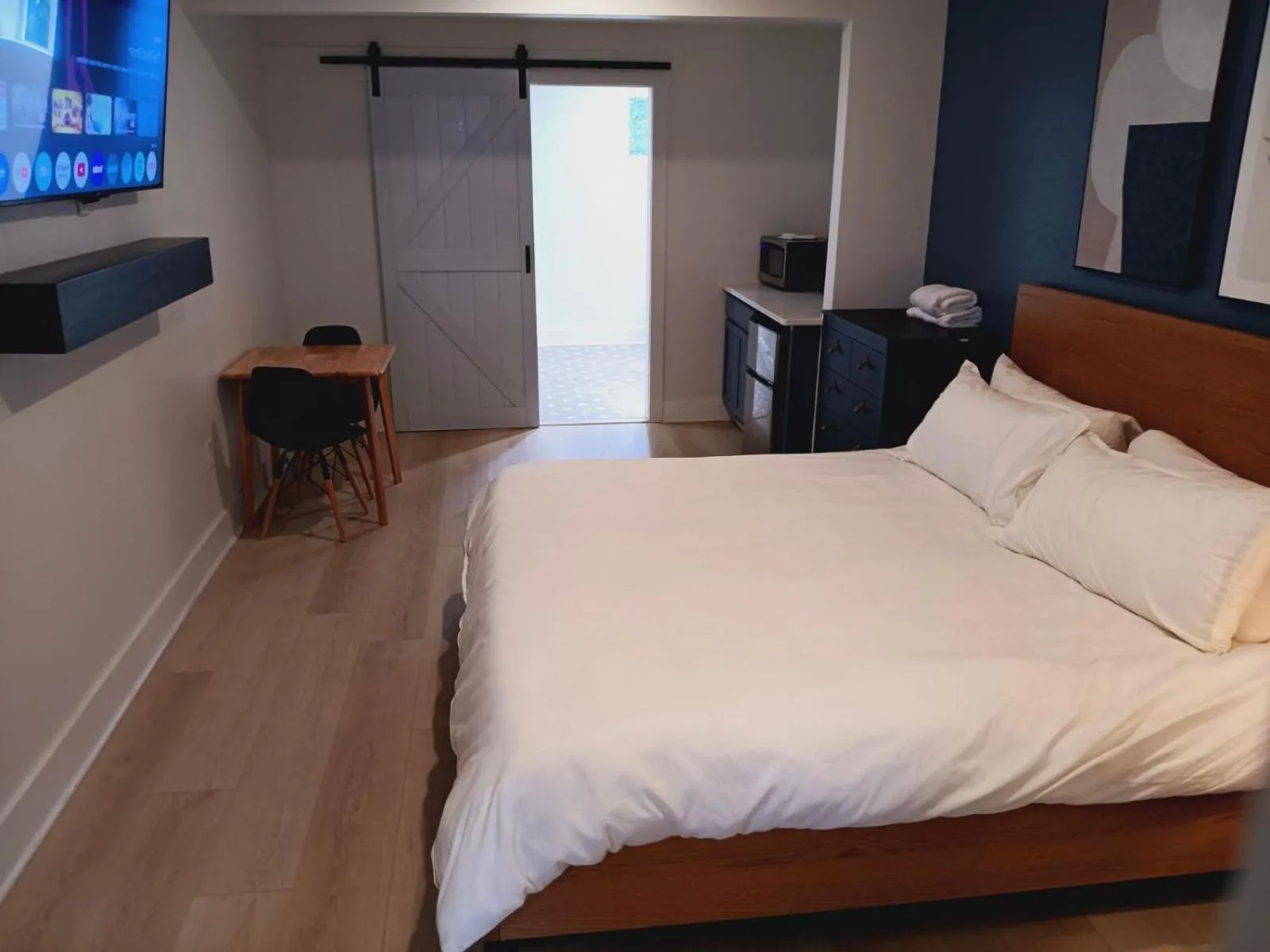 Bed in Five10 Orange Street Hotel - Hot Springs