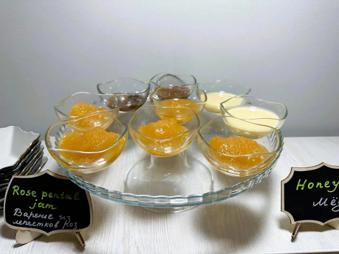 Breakfast in Bobosh Boutique