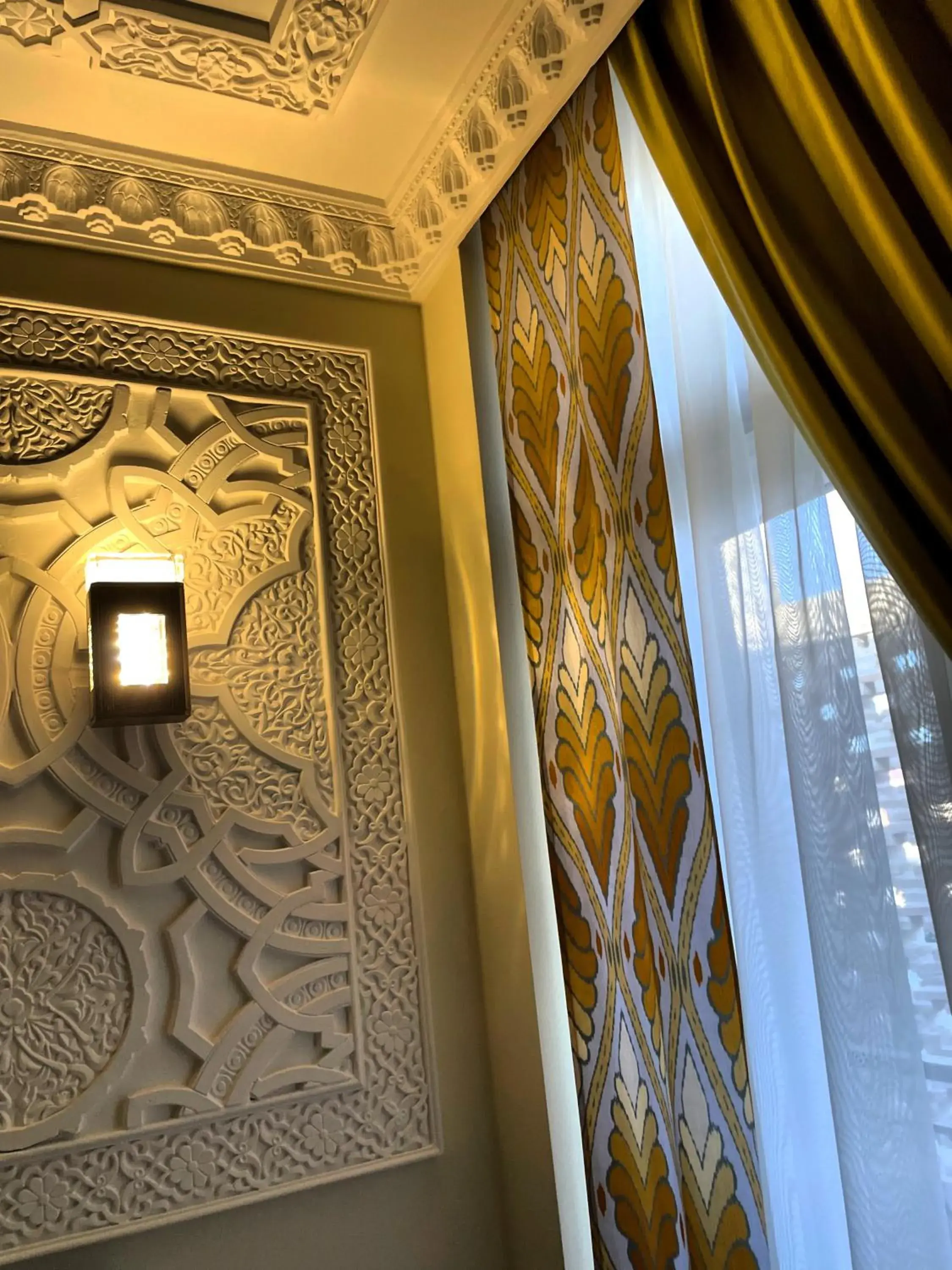 Large Double or Twin Room - single occupancy in Bobosh Boutique Large Double or Twin Room - single occupancy in Bobosh Boutique