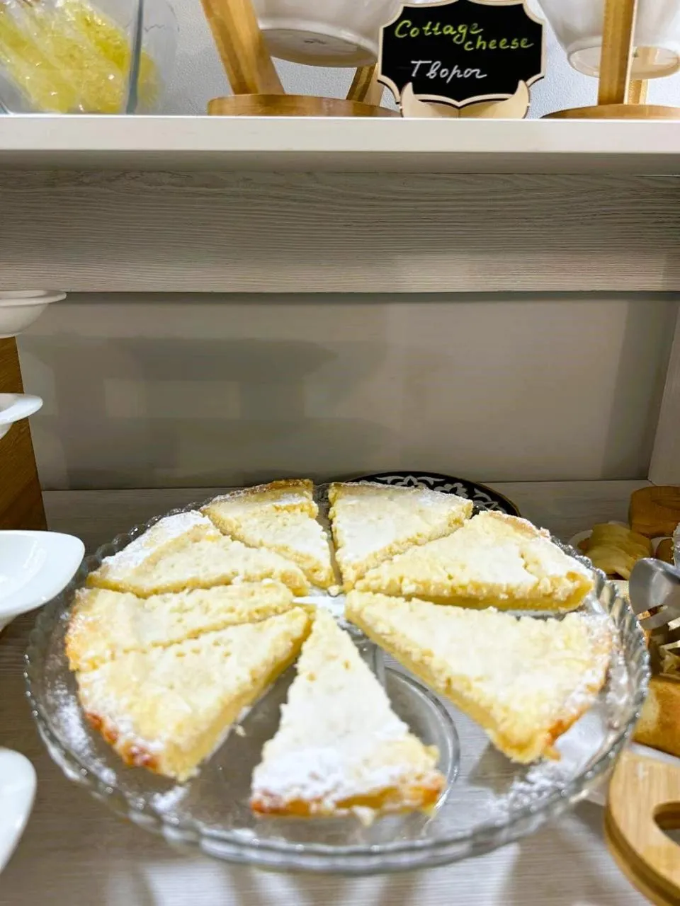 Breakfast in Bobosh Boutique