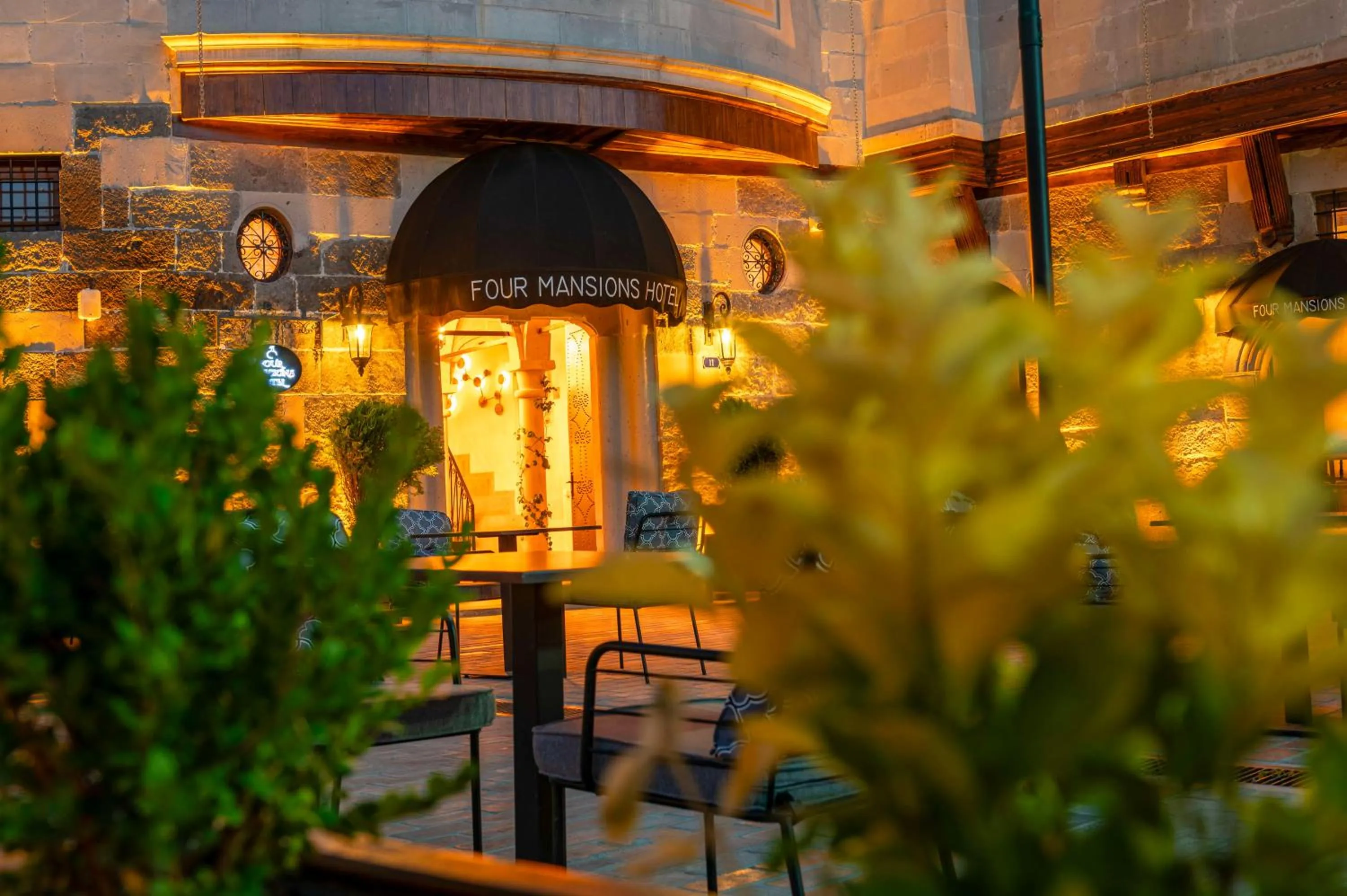 Property building in Four Mansions Hotel