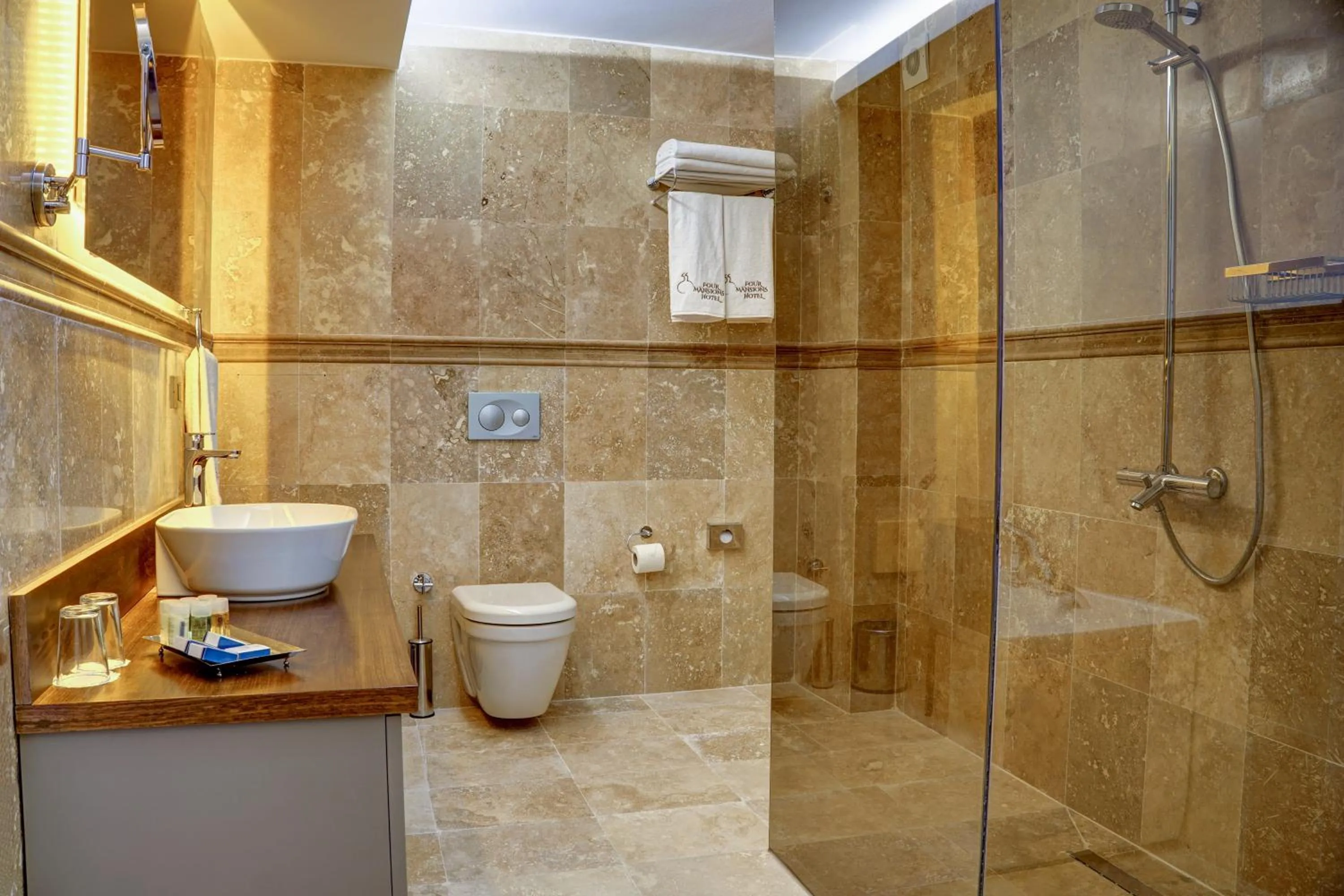 Shower in Four Mansions Hotel