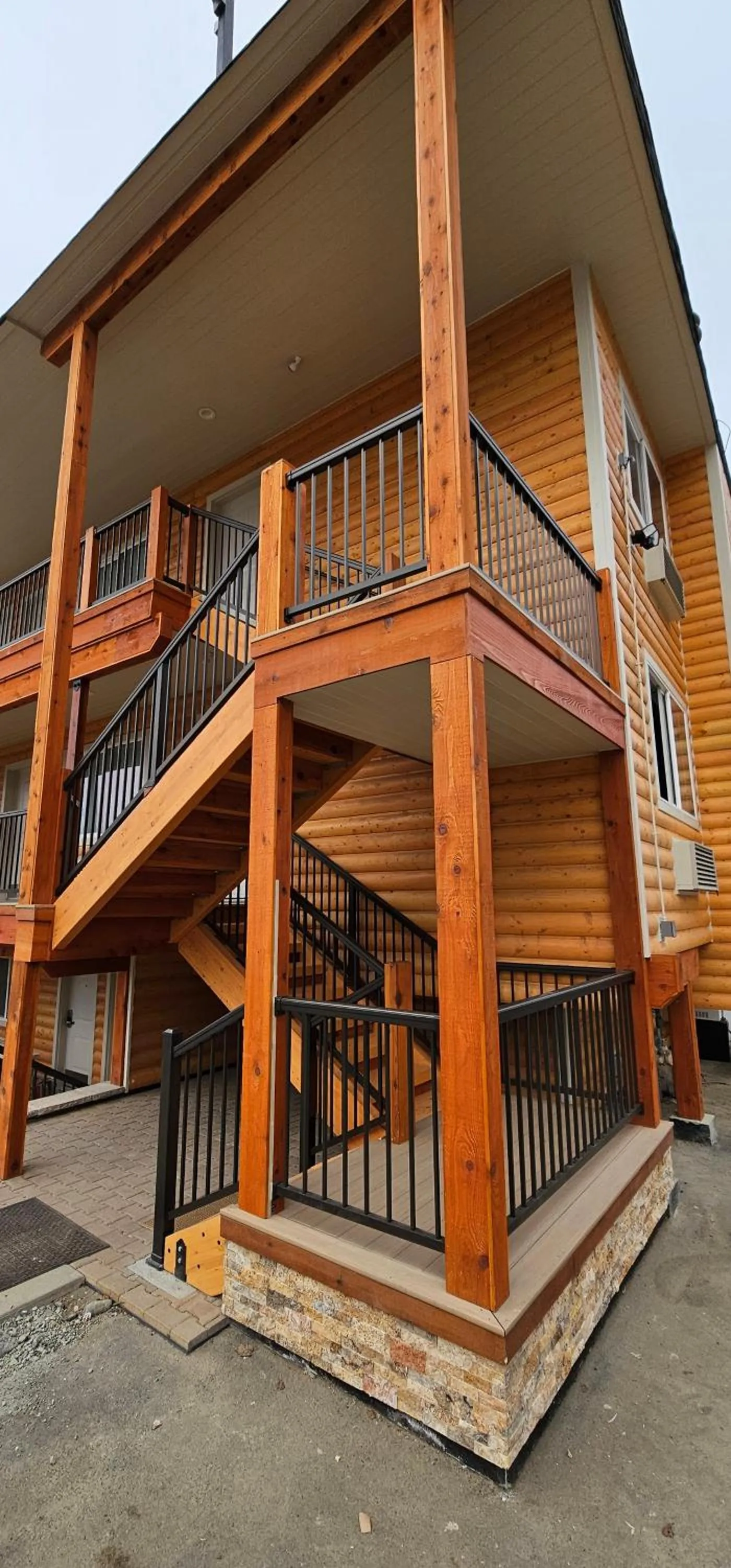 Property building in Eagle River Lodge