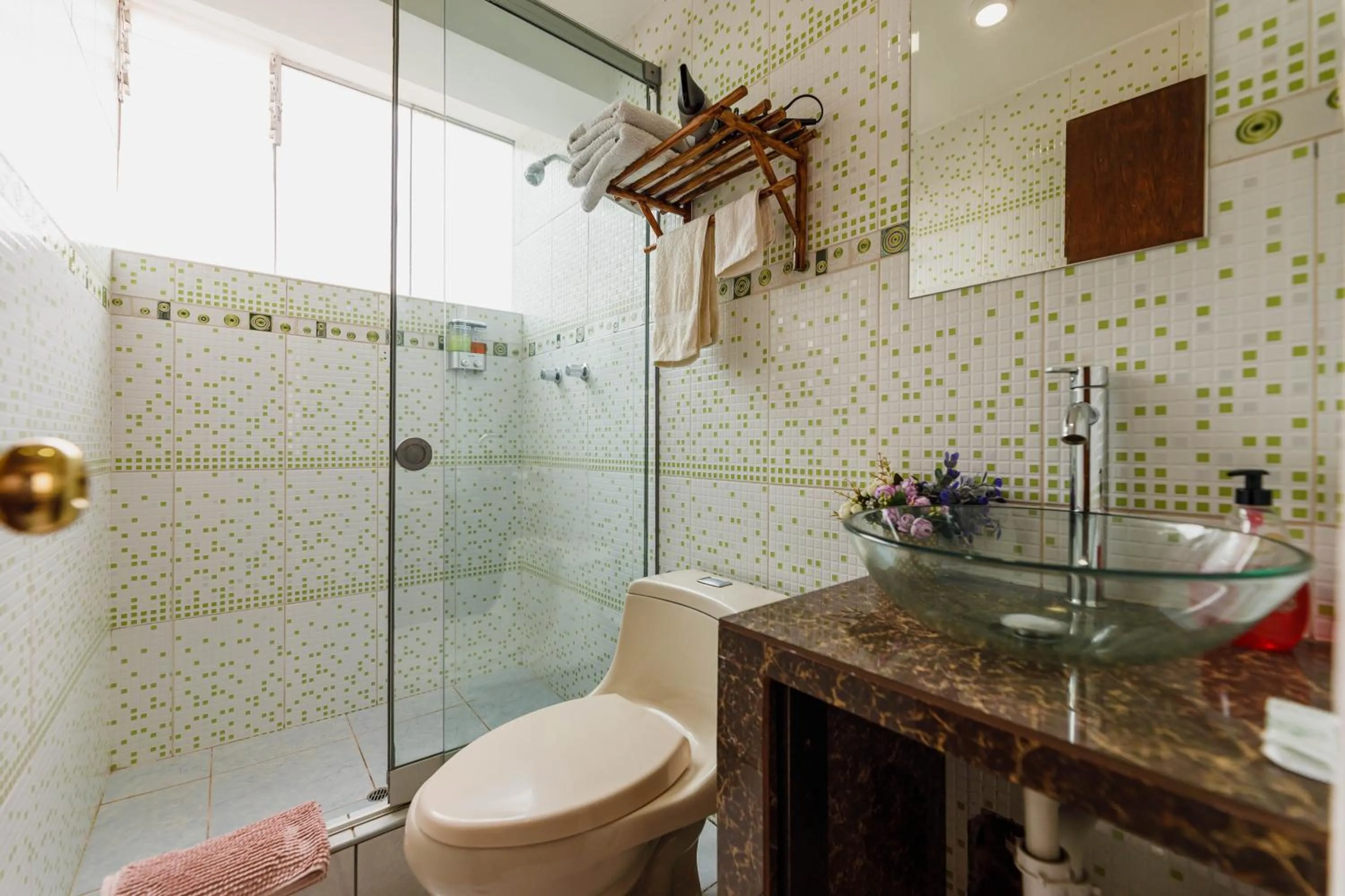 Shower in Dreams Boutique Hotel Cusco