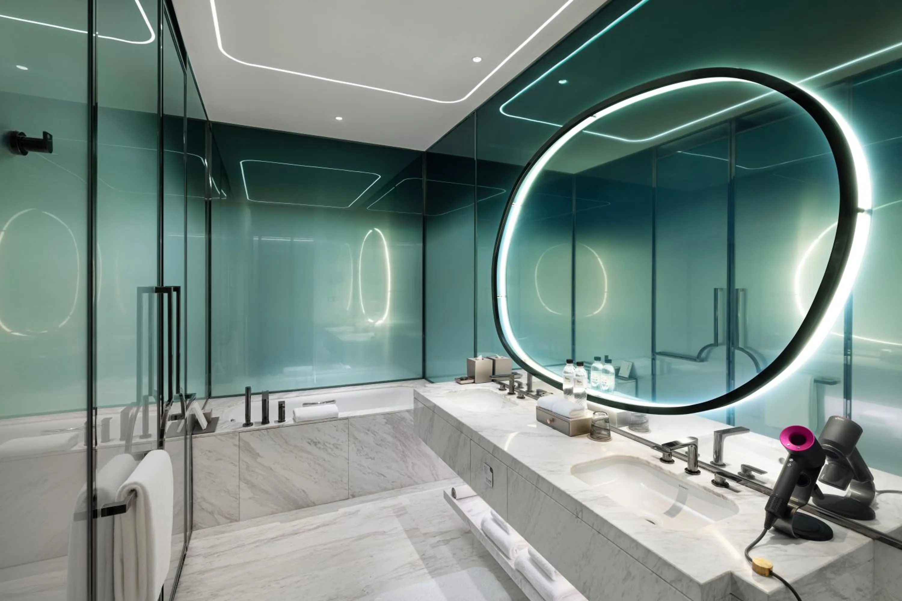 Toilet in MGM Qingdao