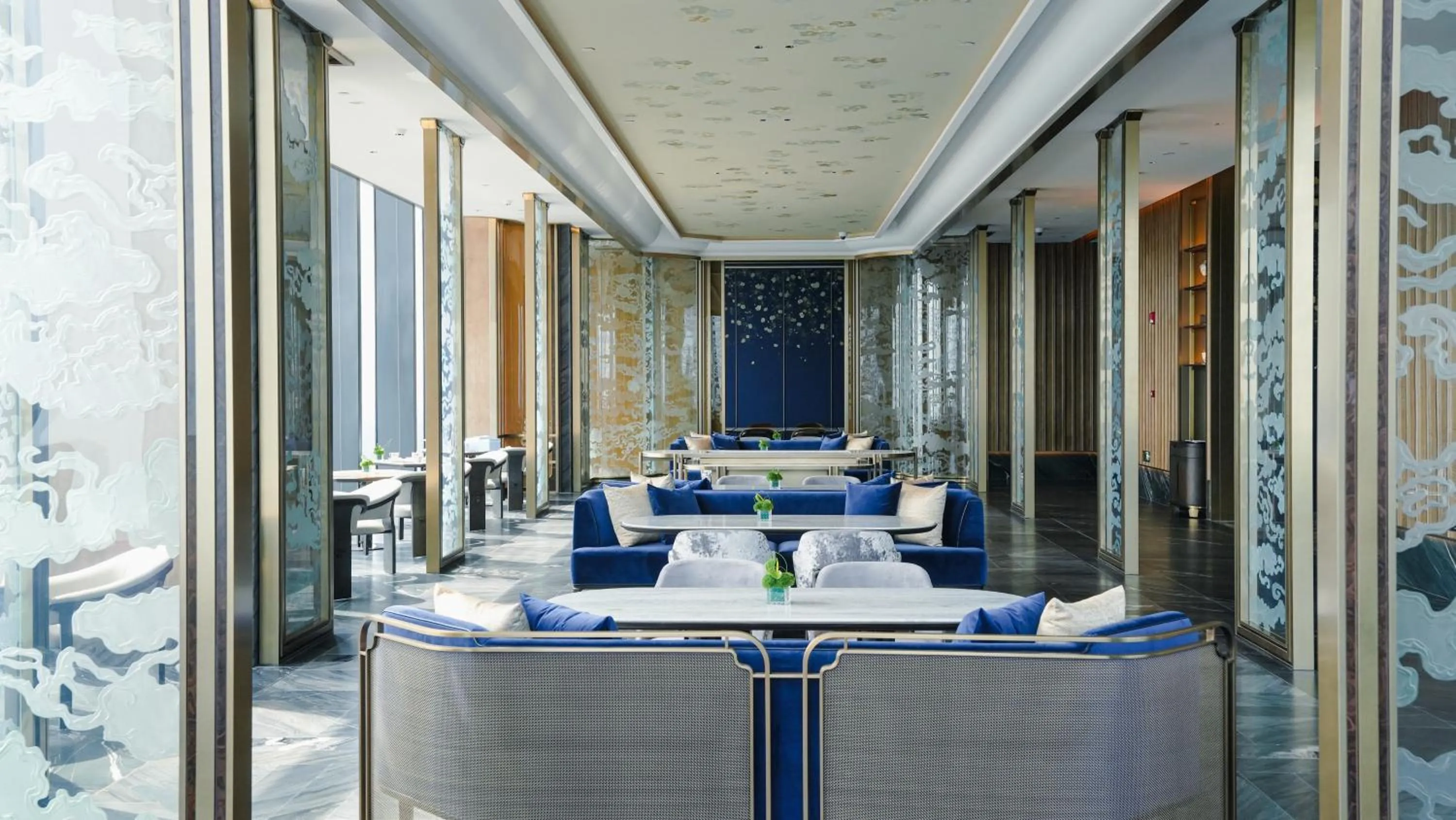 Restaurant/places to eat in Diaoyutai Hotel Qingdao