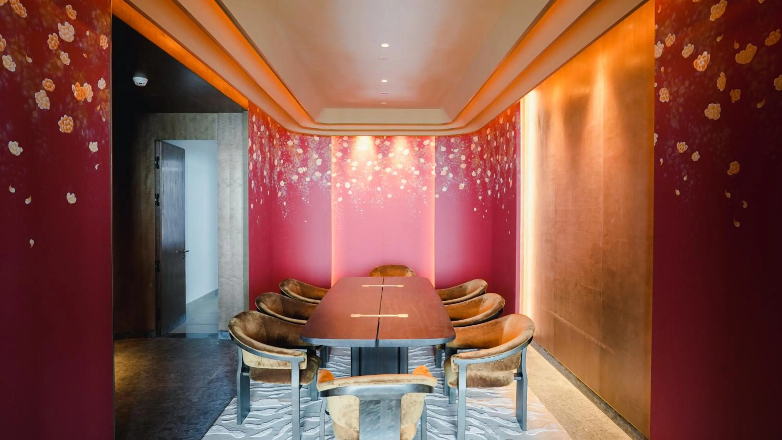 Restaurant/places to eat in Diaoyutai Hotel Qingdao