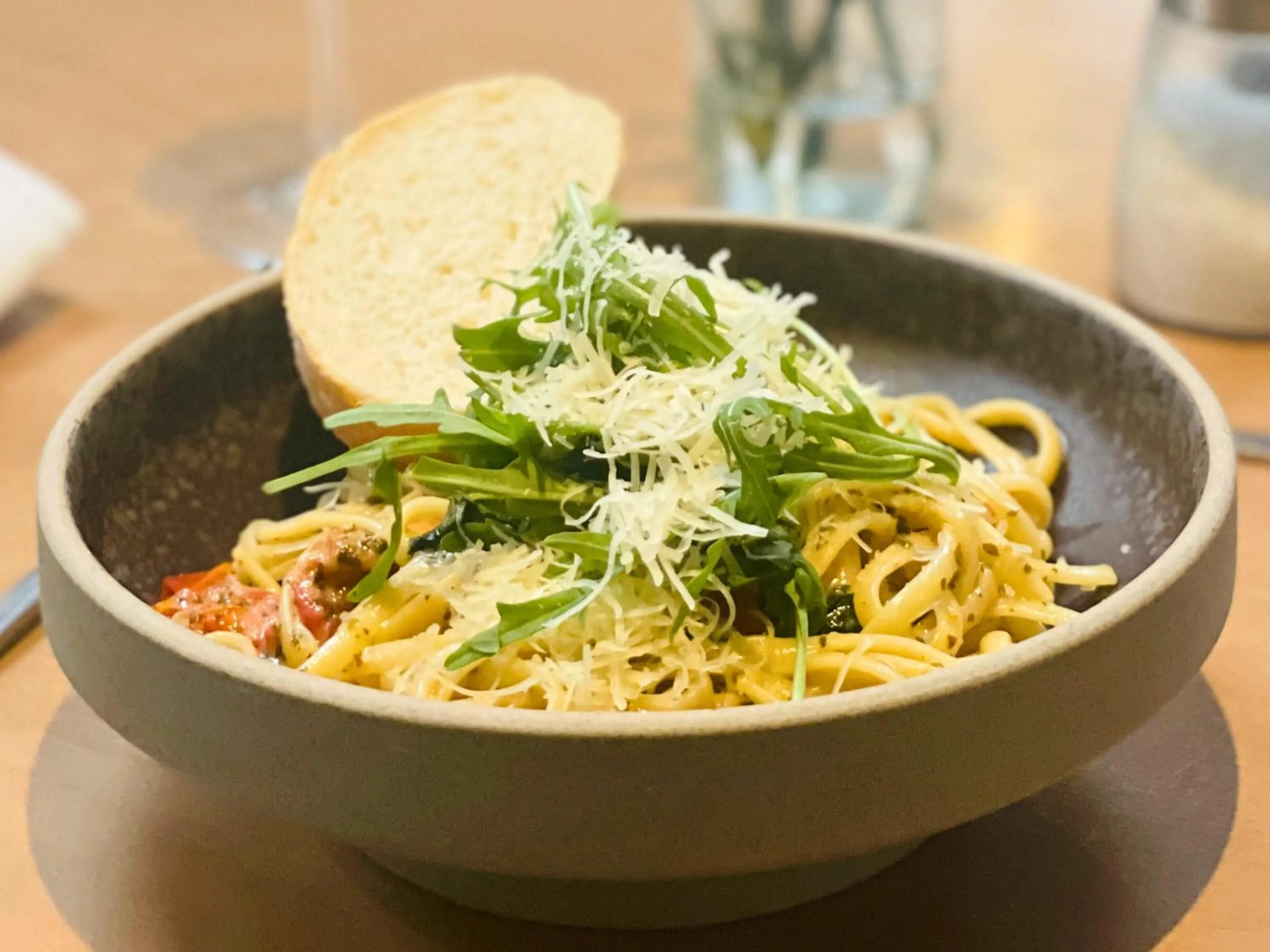 Restaurant/places to eat in Villiers Hotel