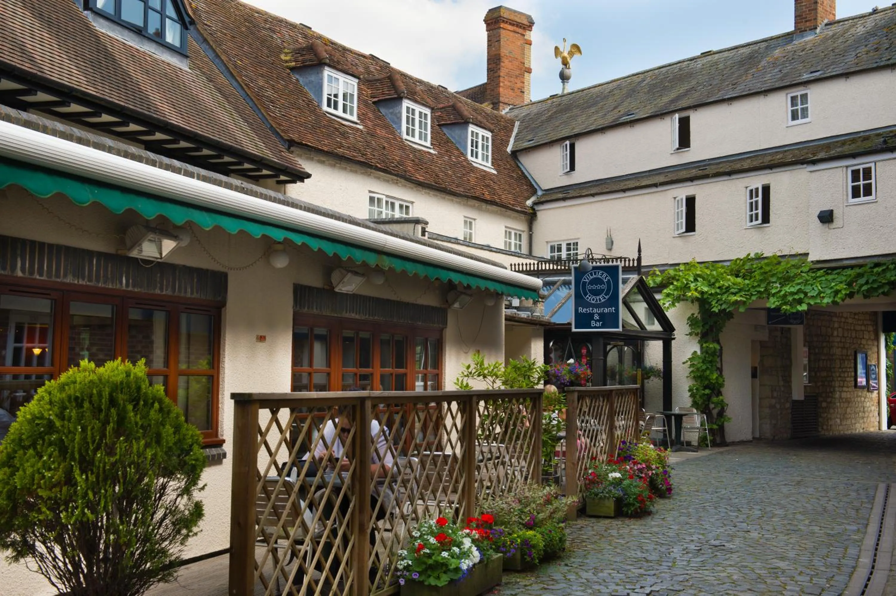 Property building in Villiers Hotel