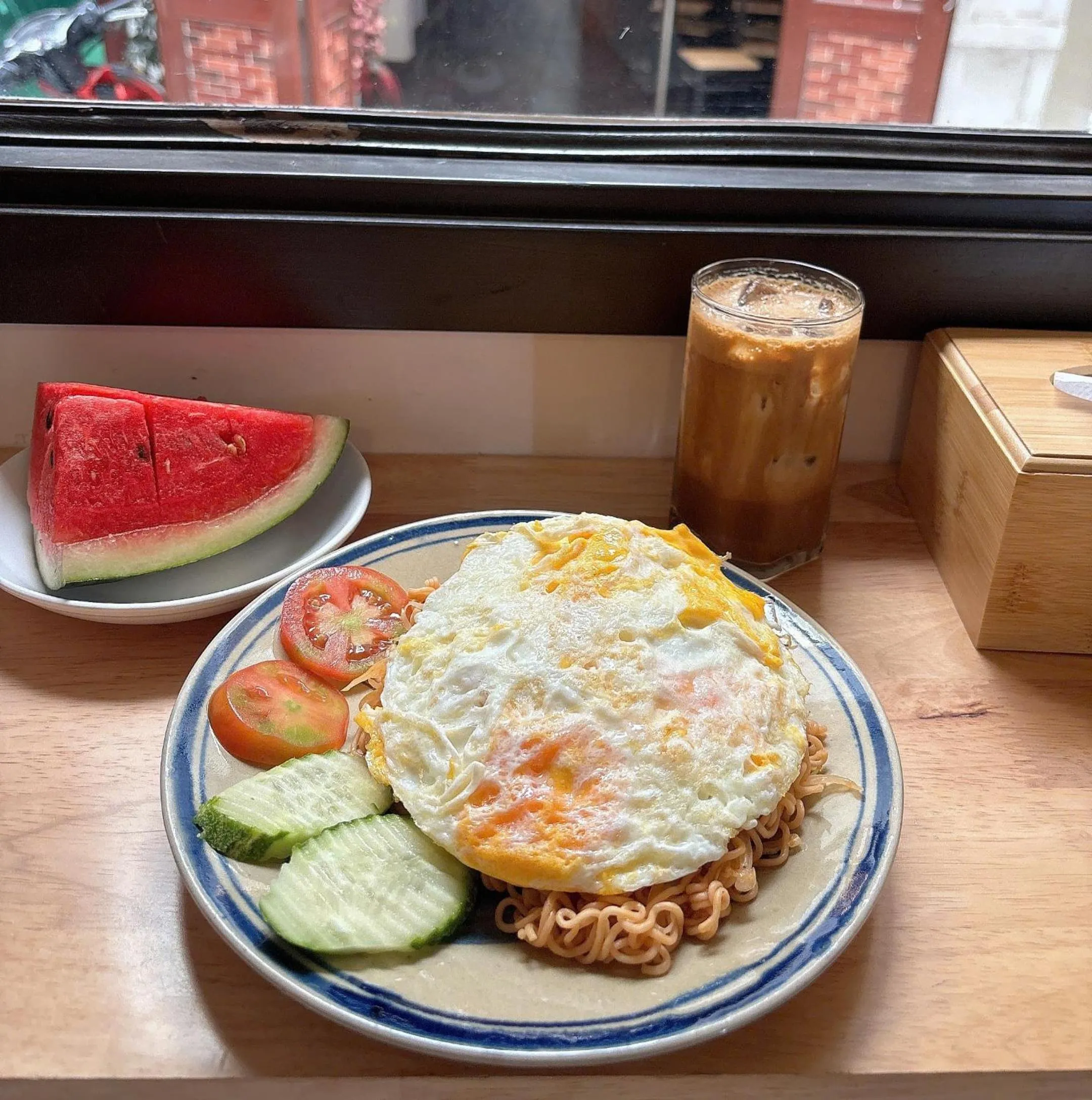 Breakfast in Lily Hostel