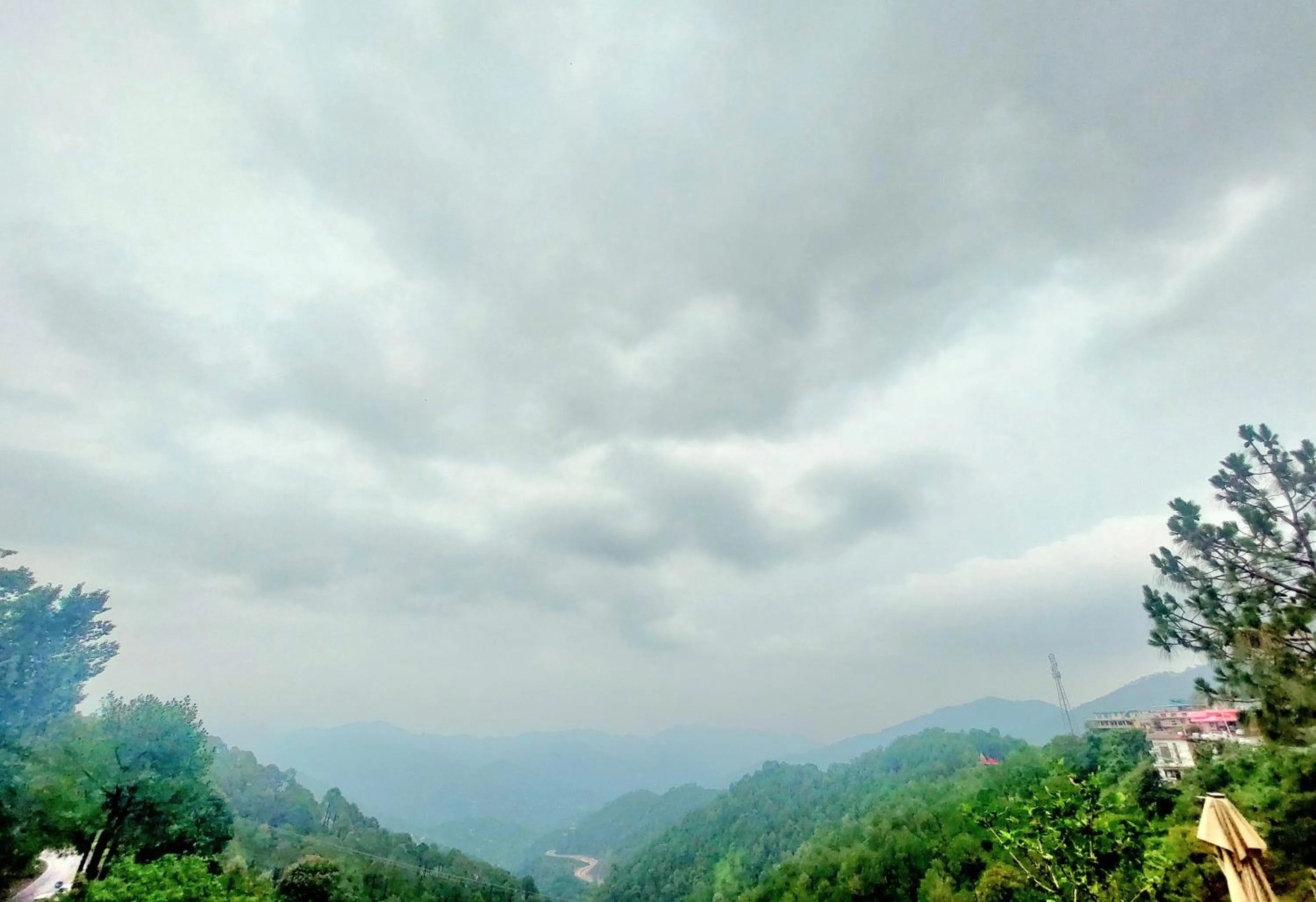 Mountain view in OREN Kasauli
