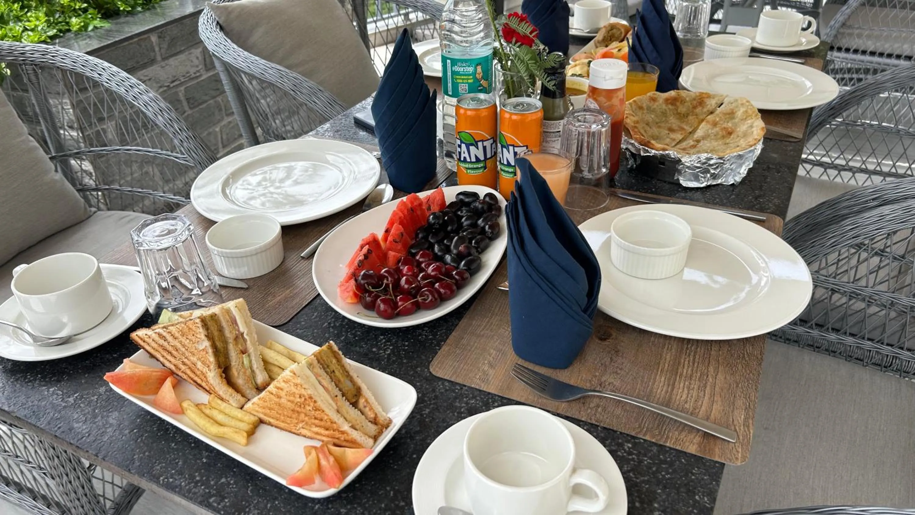 Restaurant/places to eat in OREN Kasauli