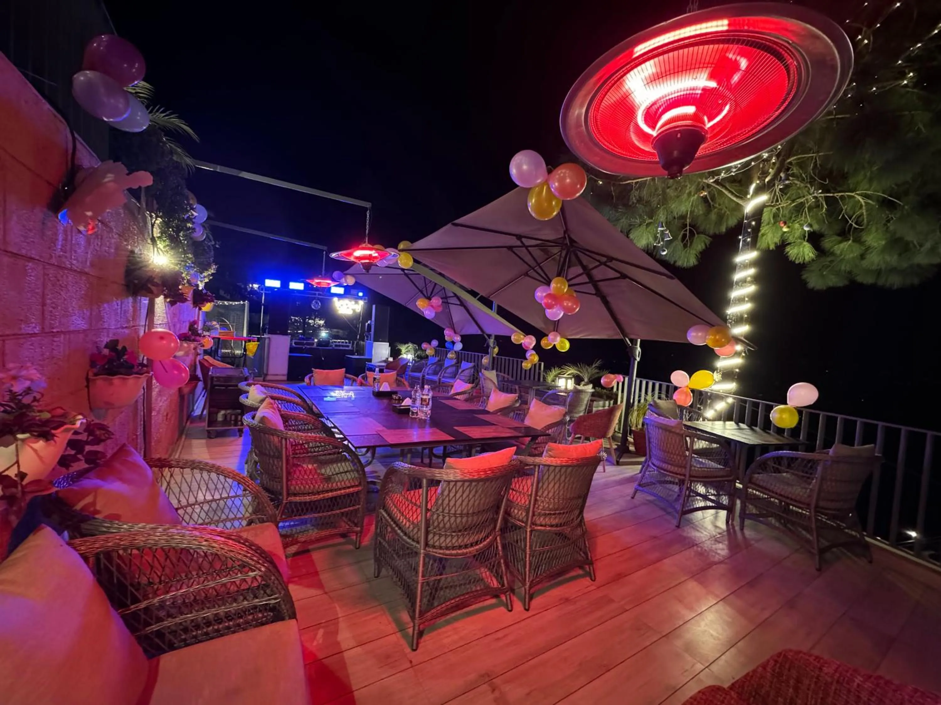 Restaurant/places to eat in OREN Kasauli