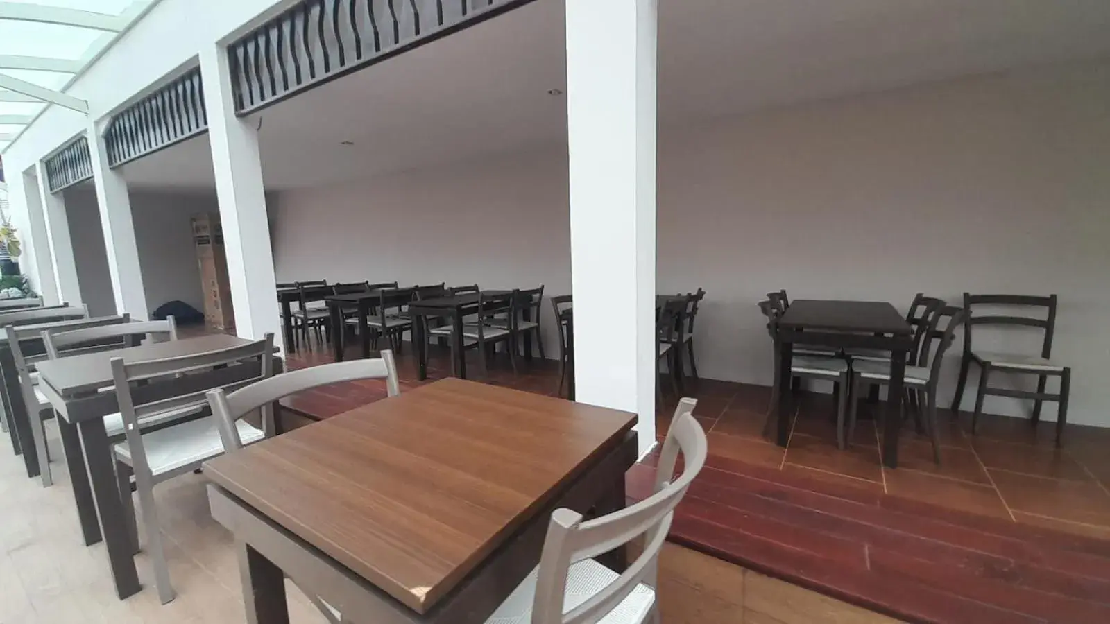 Restaurant/places to eat in In Villa Garden Resort Restaurant/places to eat in In Villa Garden Resort