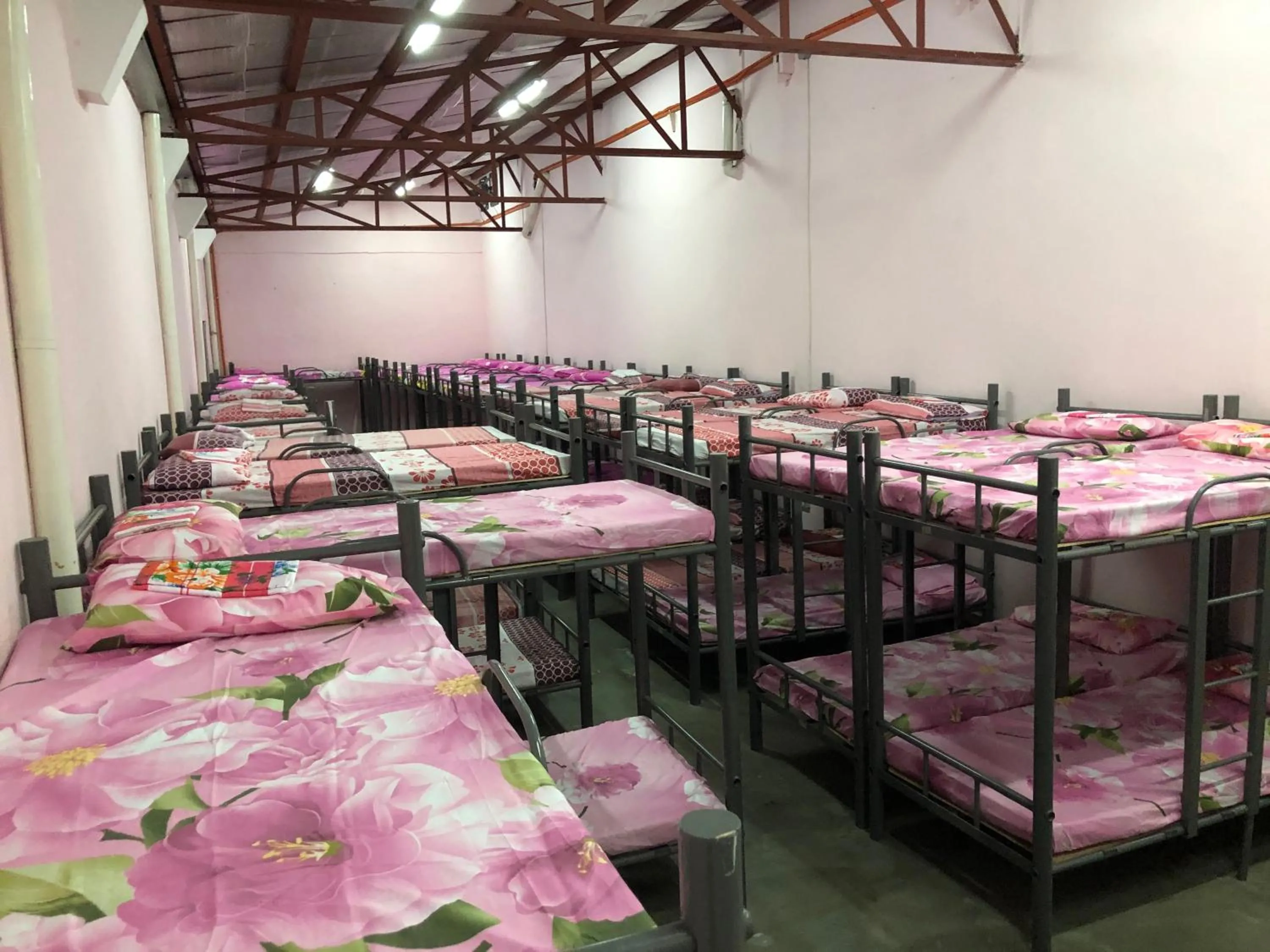 Bed in Mang Ben Dormitory Kaliraya