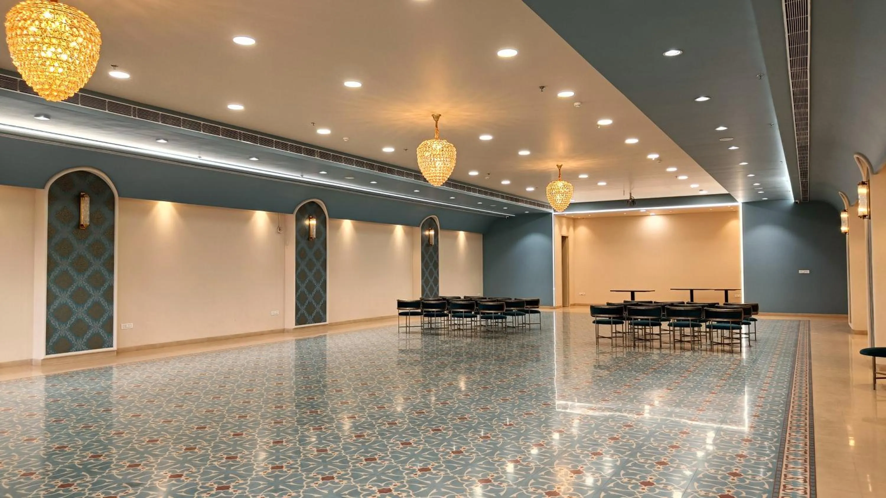 Banquet/Function facilities in Hotel Shubh Vilas