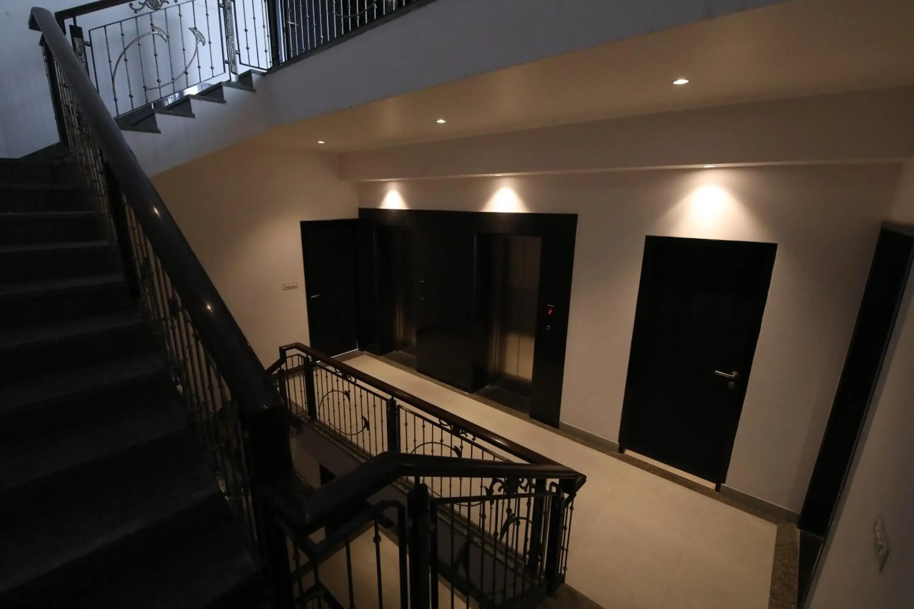 Inner courtyard view in Hotel Shubh Vilas Inner courtyard view in Hotel Shubh Vilas