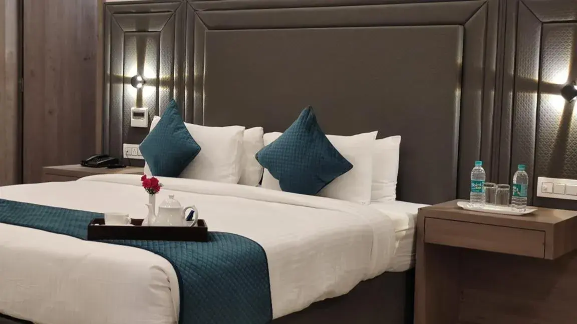 Bedroom in Hotel Shubh Vilas Bedroom in Hotel Shubh Vilas