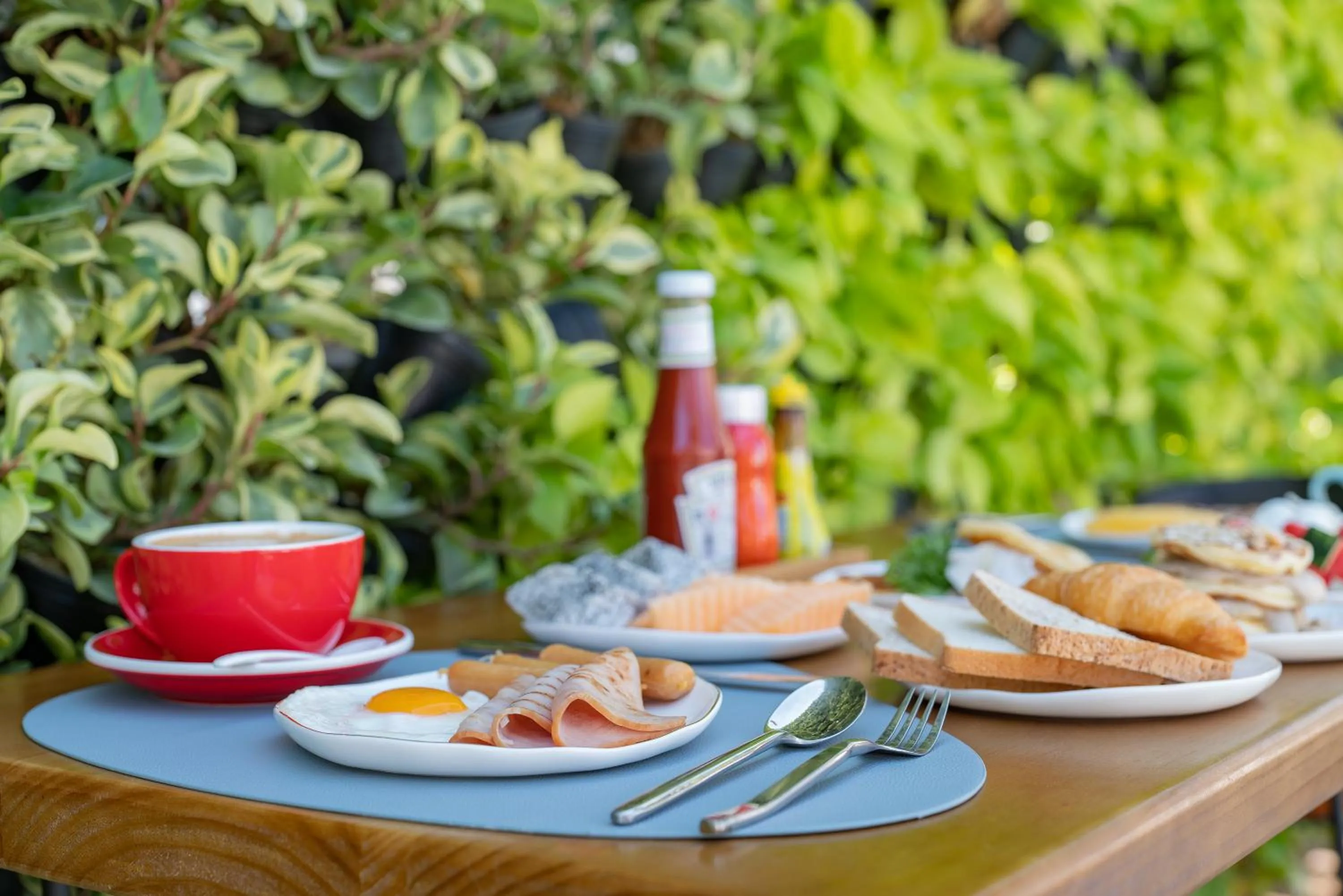 Breakfast in 花语岸·度假酒店(H·Flora Hotel)