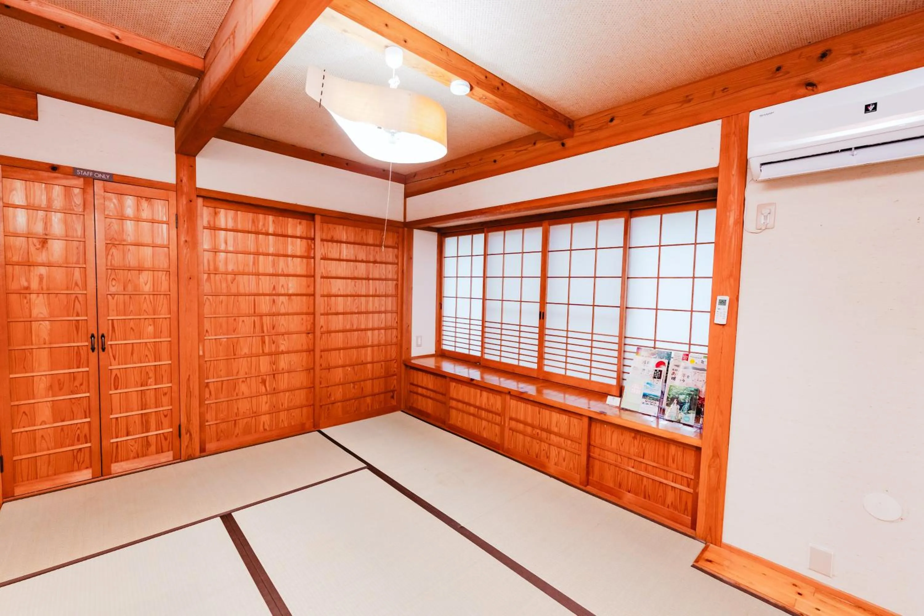 Seating area in Kurokawa Mori No Kiki