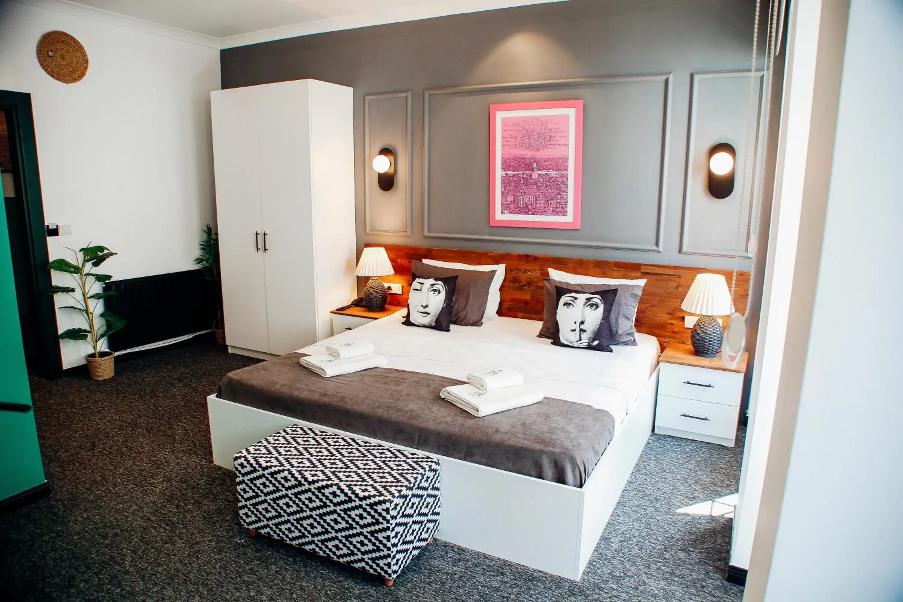 Bed in Istiklal Street Taksim House Yamalya Hotel Bed in Istiklal Street Taksim House Yamalya Hotel