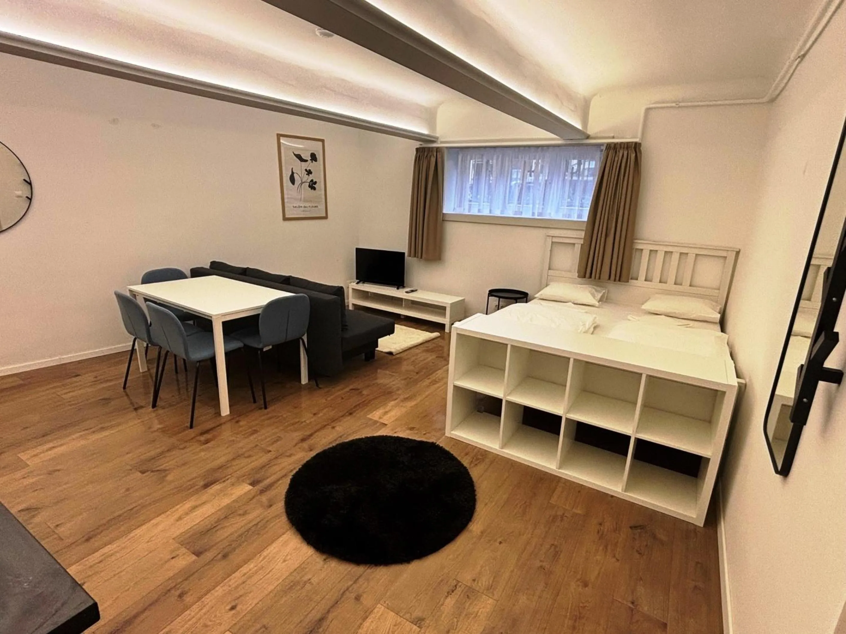 Photo of the whole room, Bed in Villa Oliver Budapest