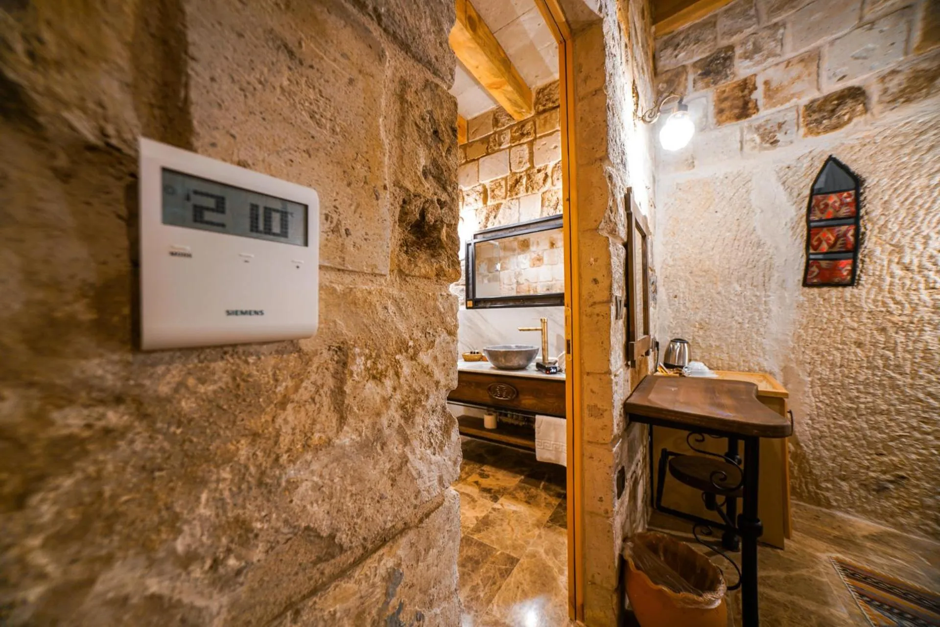 Coffee/tea facilities in Caverna Hotel Premium Caves