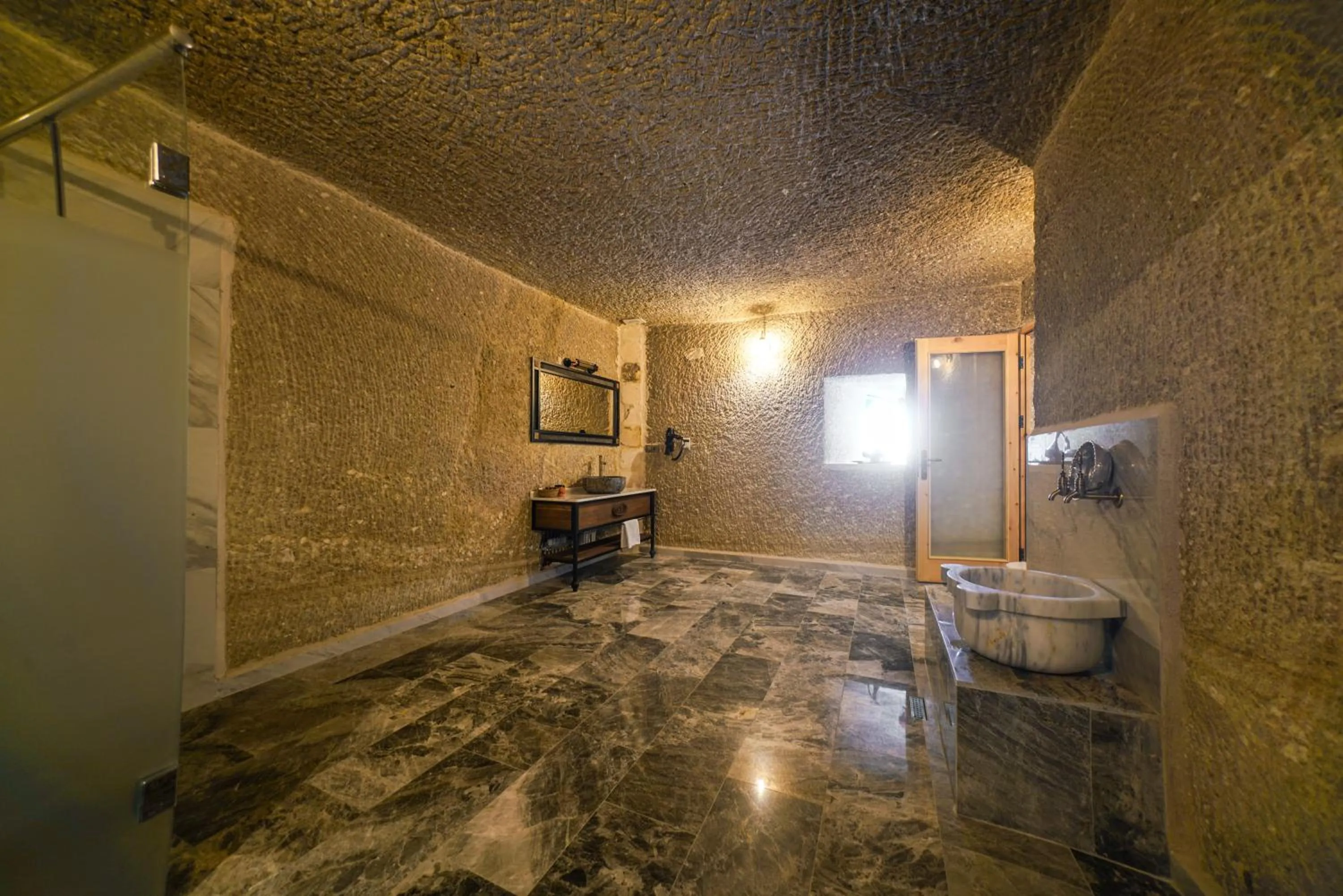 Bathroom in Caverna Hotel Premium Caves