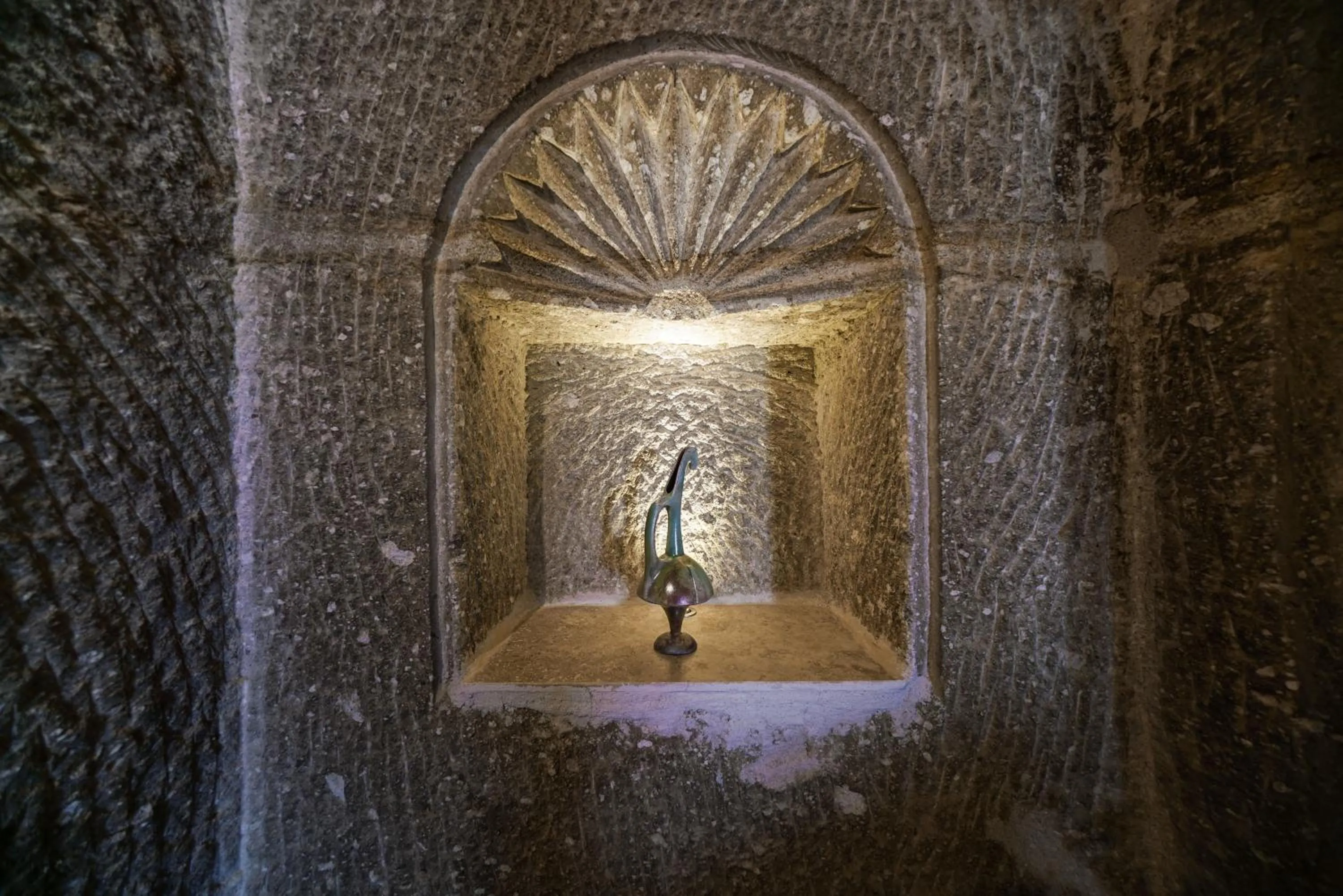 Decorative detail in Caverna Hotel Premium Caves