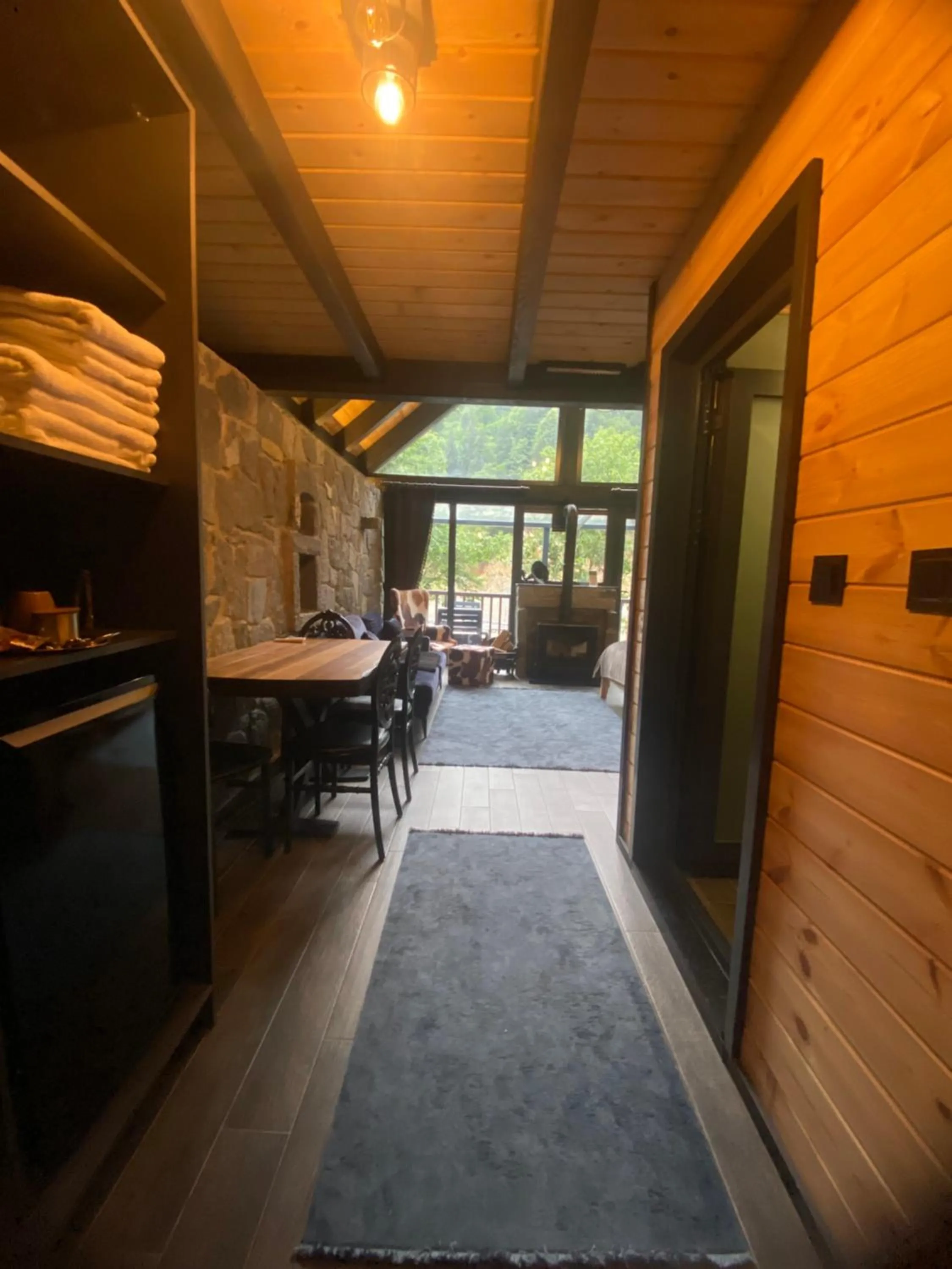 Photo of the whole room in AYDER VANAK STONE SUİTES