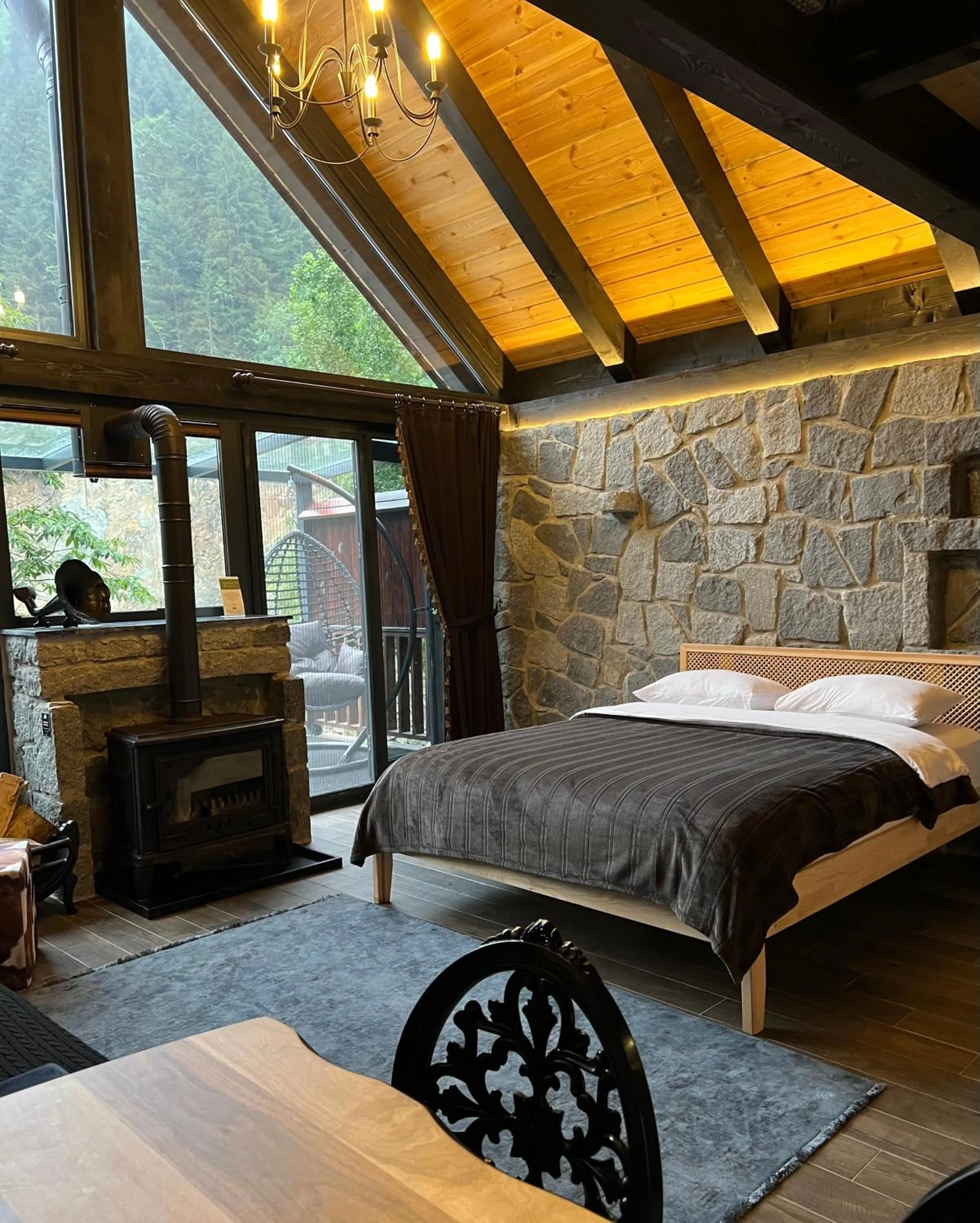 Bed in AYDER VANAK STONE SUİTES