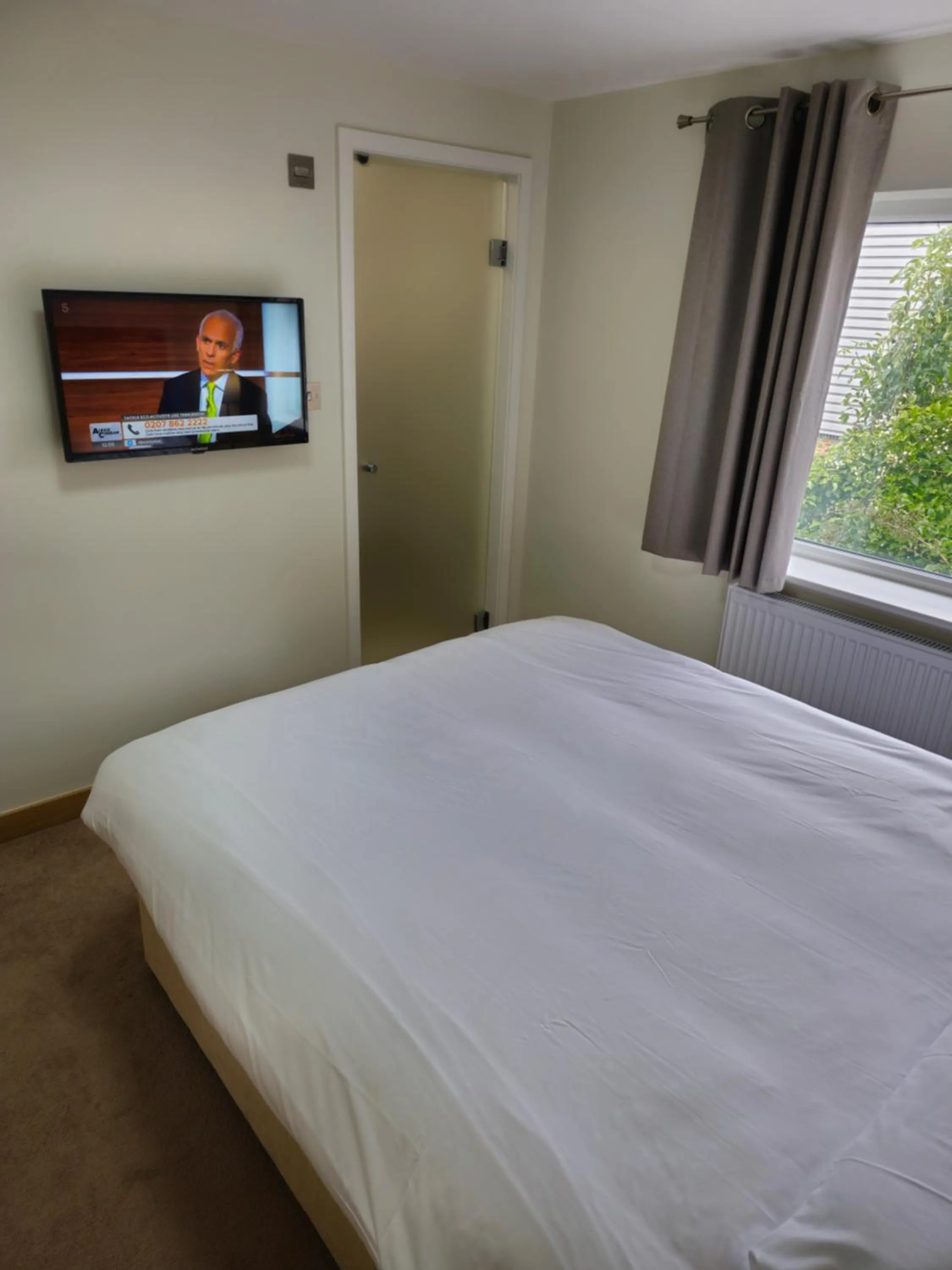 Bed in Homefield Lodge