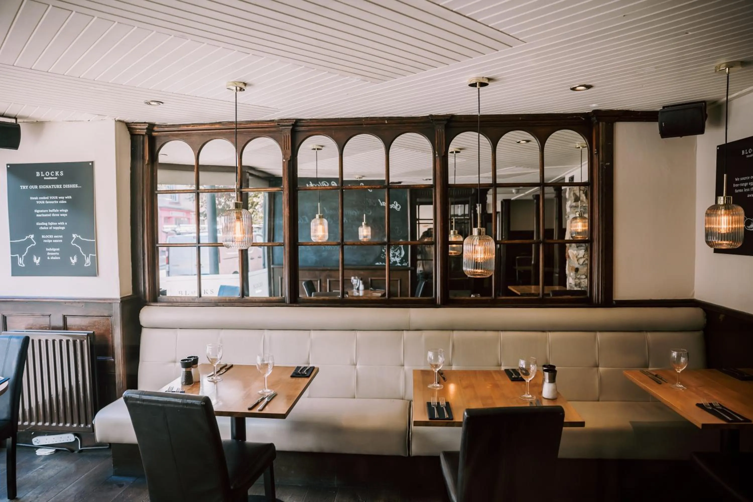 Restaurant/places to eat in Allerdale Court Hotel