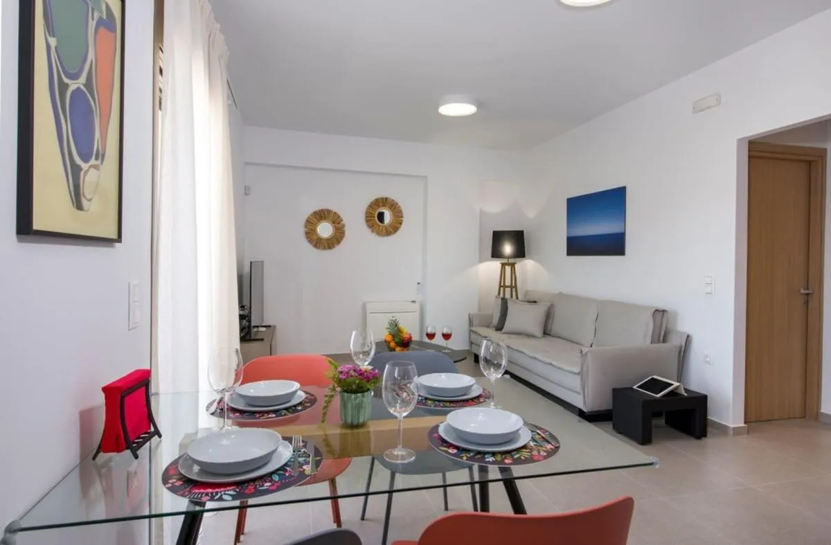 A Heaven View Park Hideaway - Chania Nest