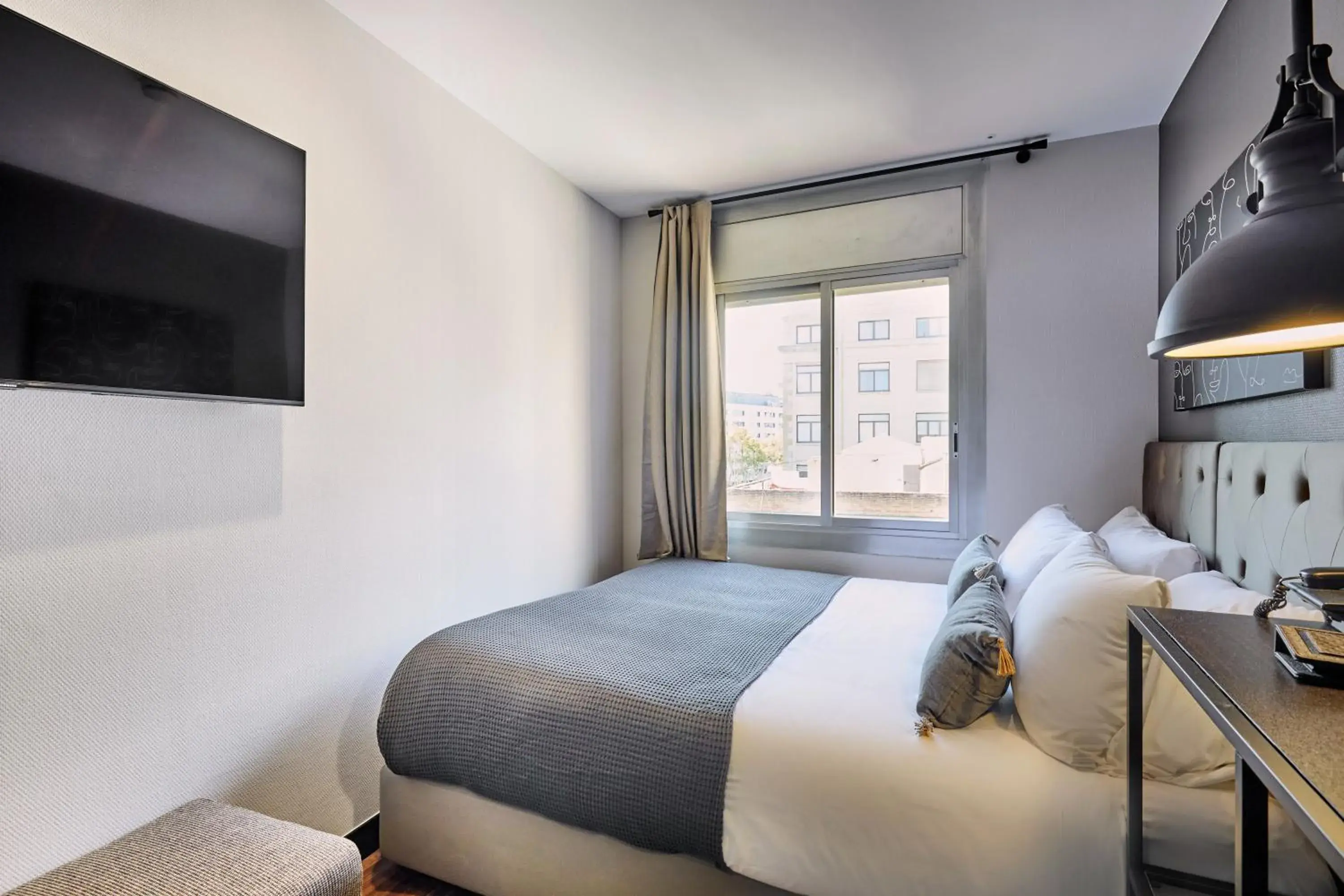 Small Double Room in Hotel Cortes Rambla Small Double Room in Hotel Cortes Rambla