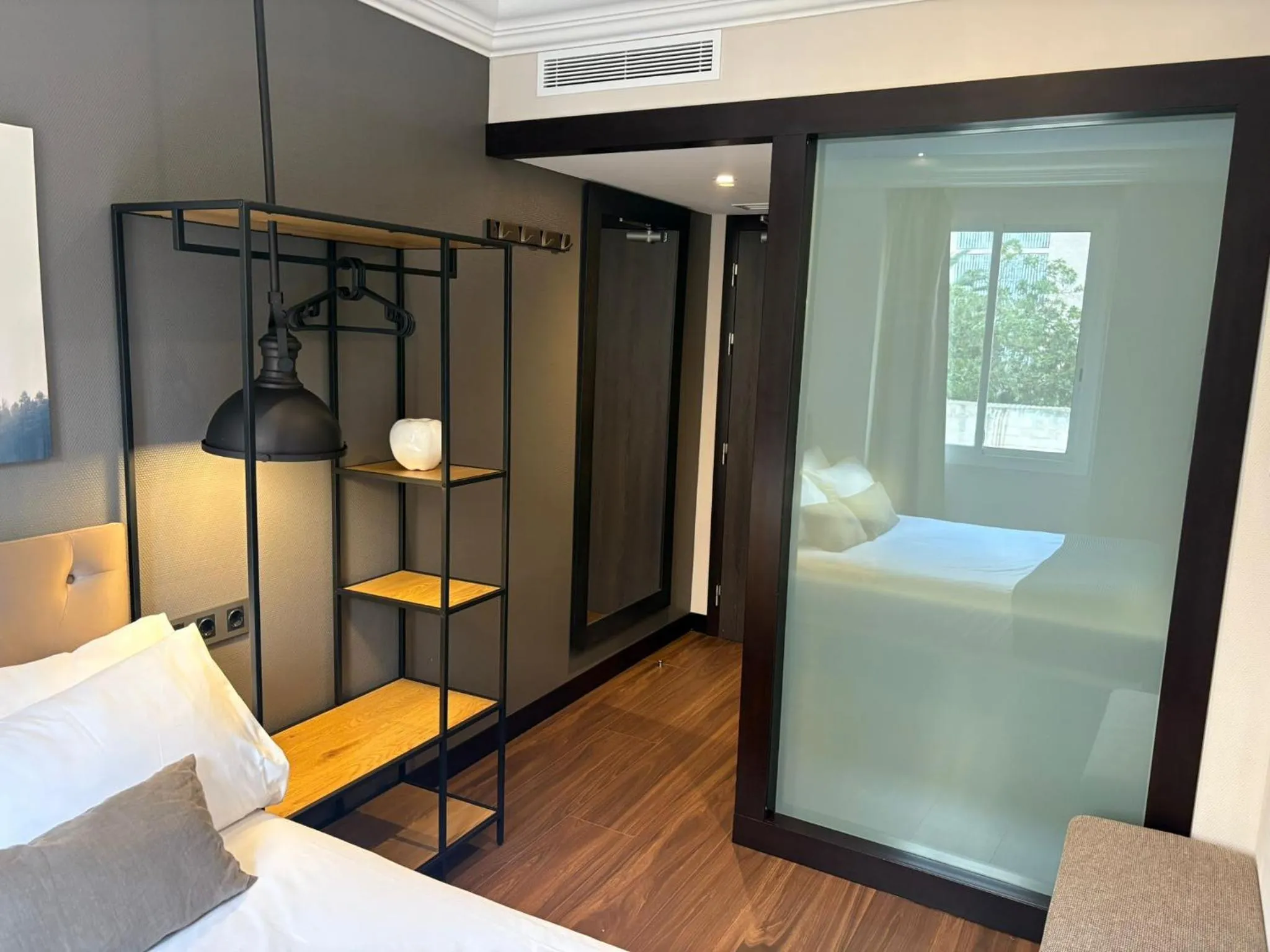 Bedroom, Bed in Hotel Cortes Rambla