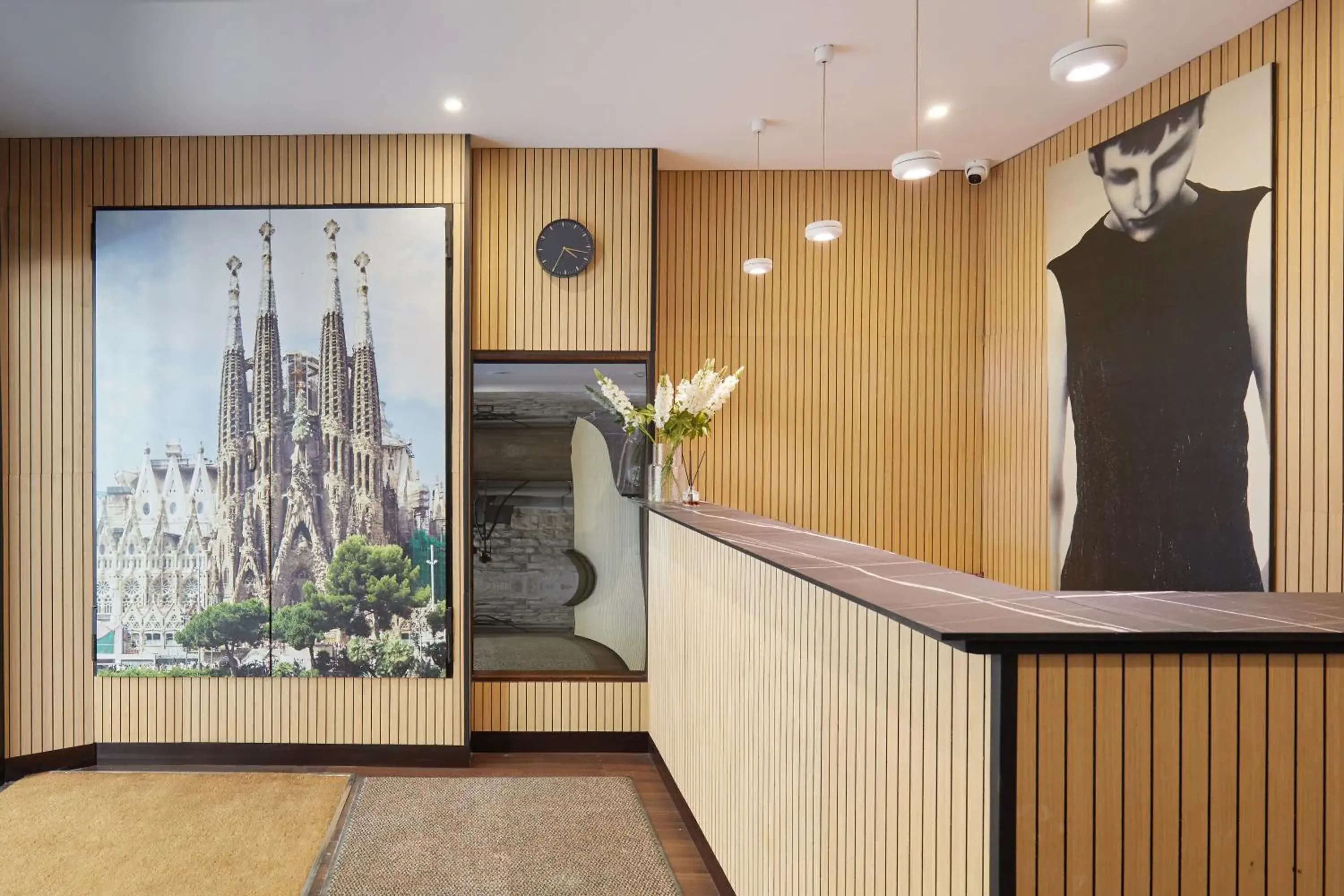 Lobby or reception in Hotel Cortes Rambla Lobby or reception in Hotel Cortes Rambla