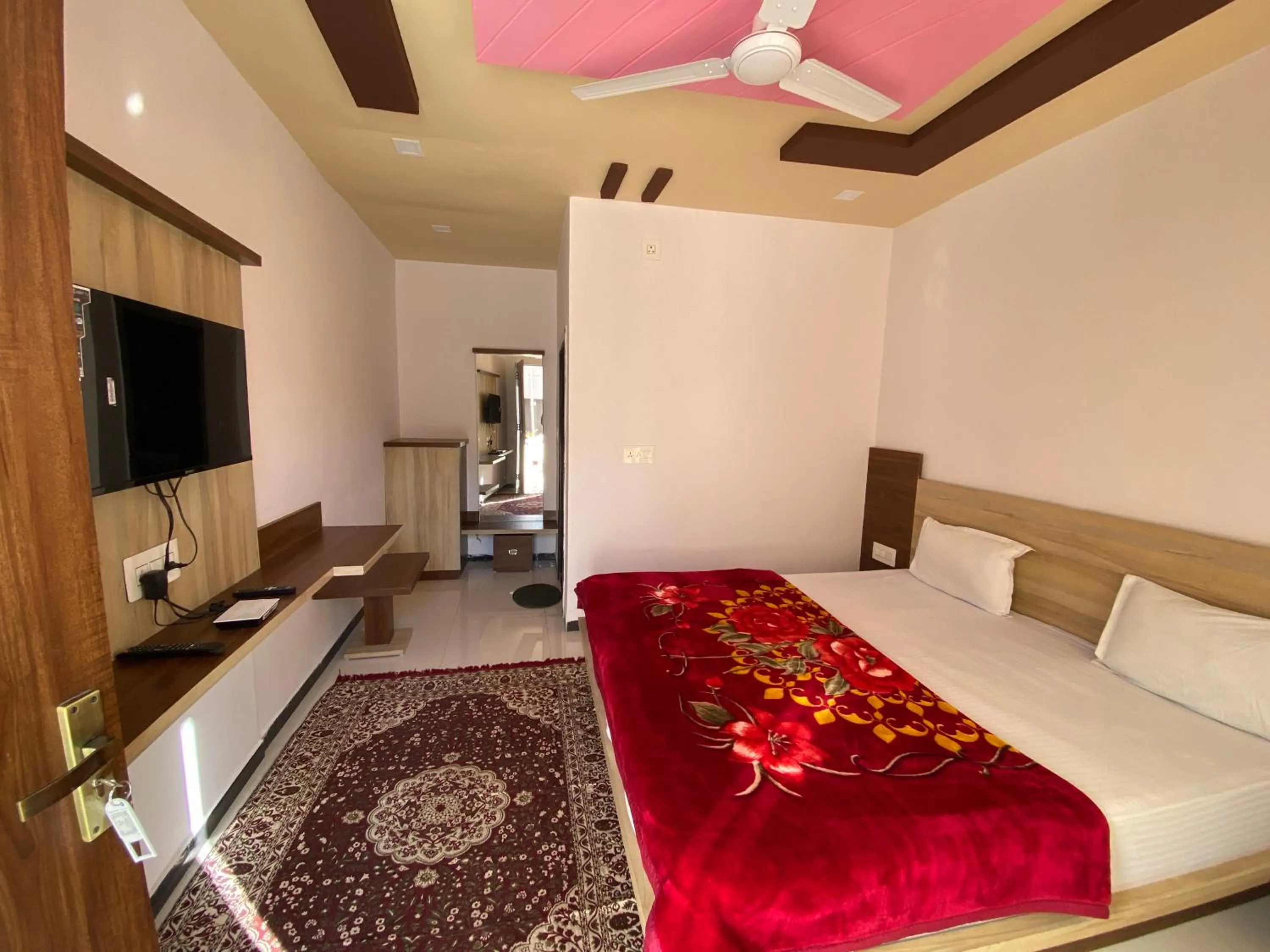 Bed in Jaigarh Palace Kumbhalgarh