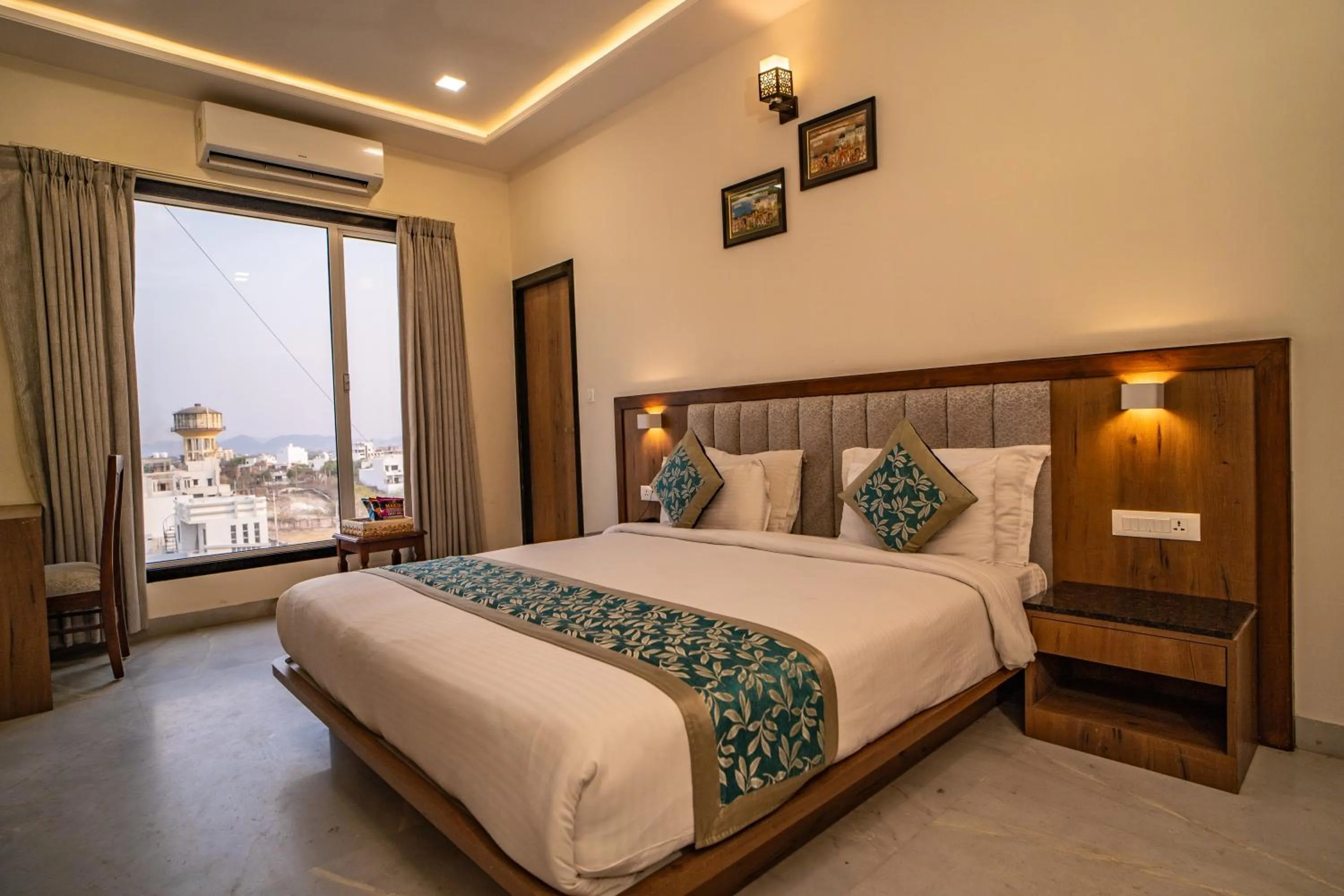 Bed in RABBIT RATNAM -By Udaipur Hotels