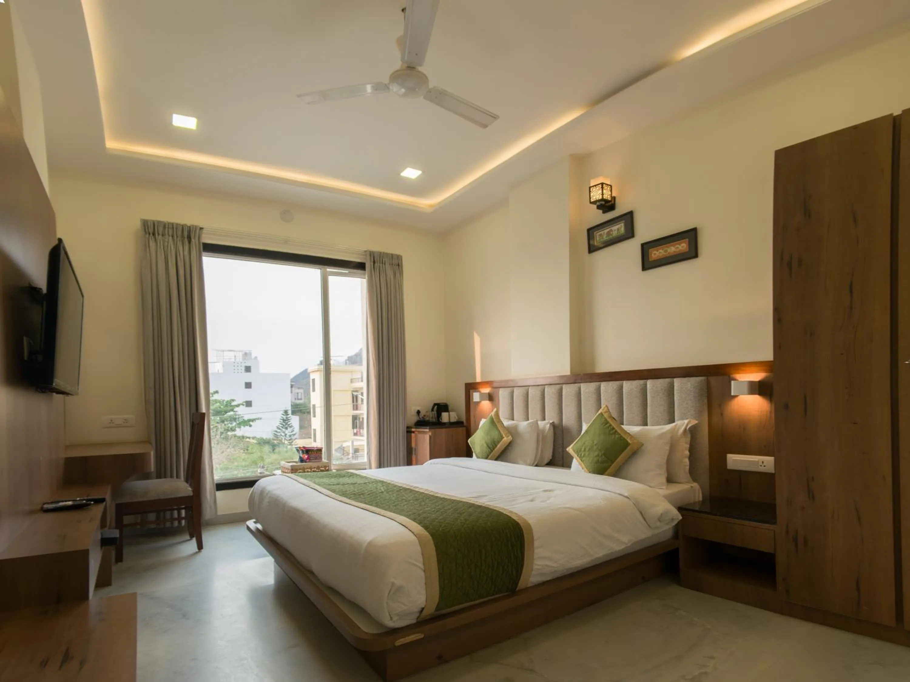Bed in RABBIT RATNAM -By Udaipur Hotels