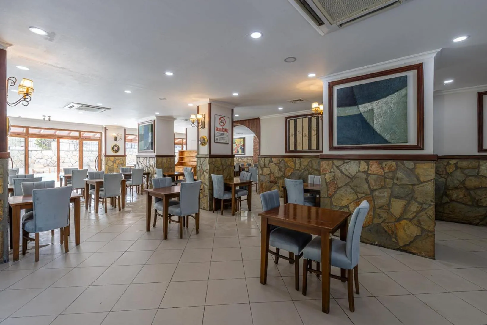 Restaurant/places to eat in Olinda Hotel & Spa