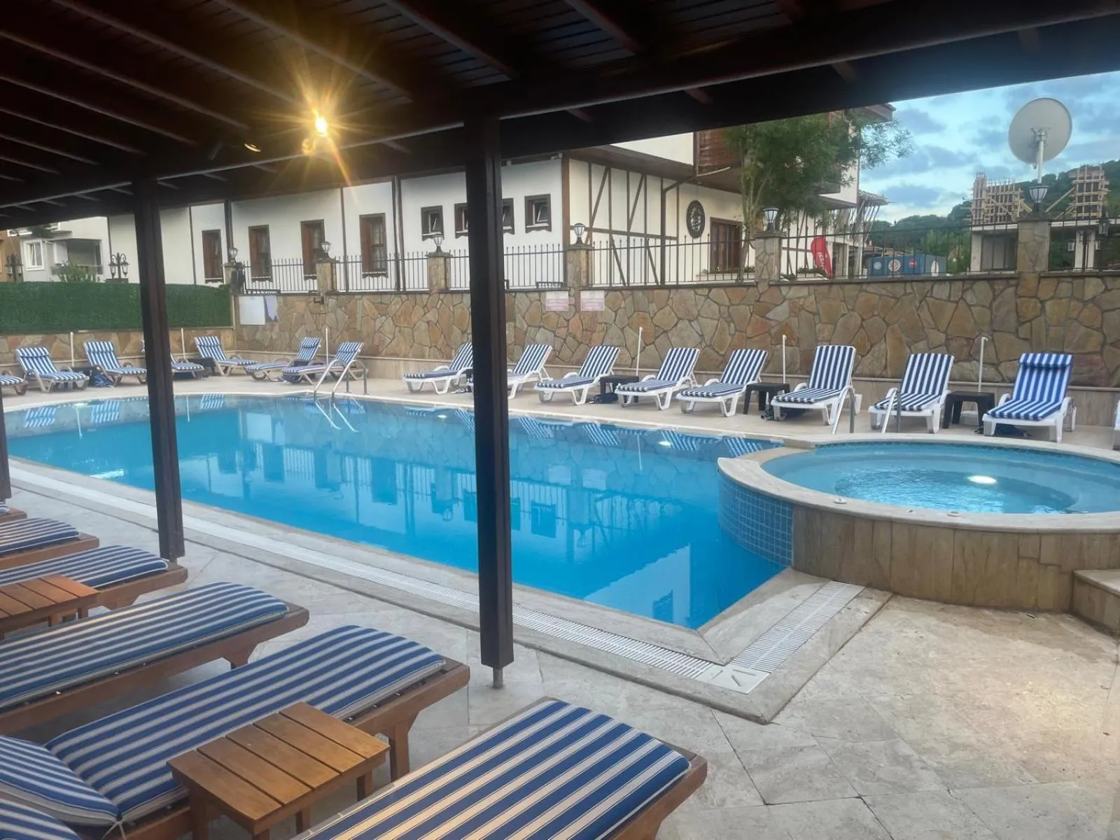 Swimming pool in Olinda Hotel & Spa