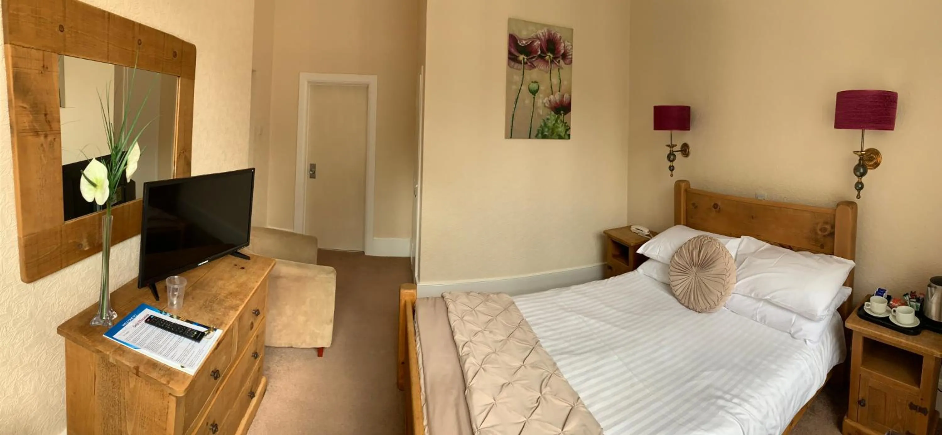 Bed in Broughton Craggs Hotel