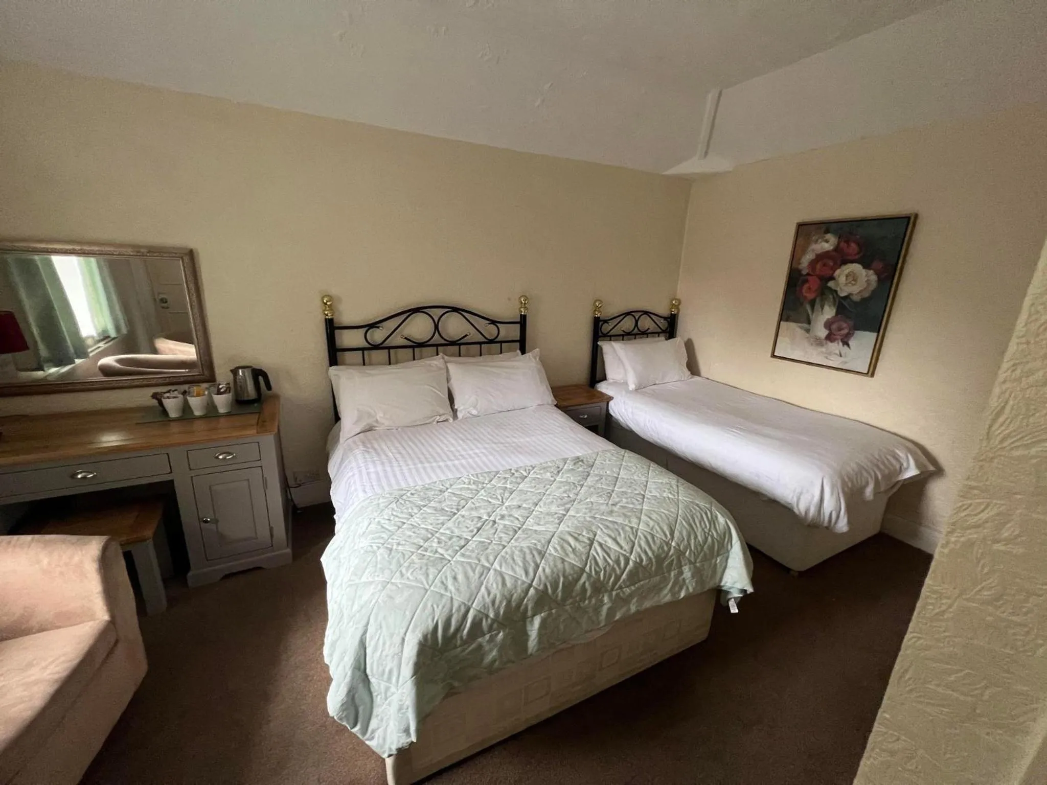 Bed in Broughton Craggs Hotel